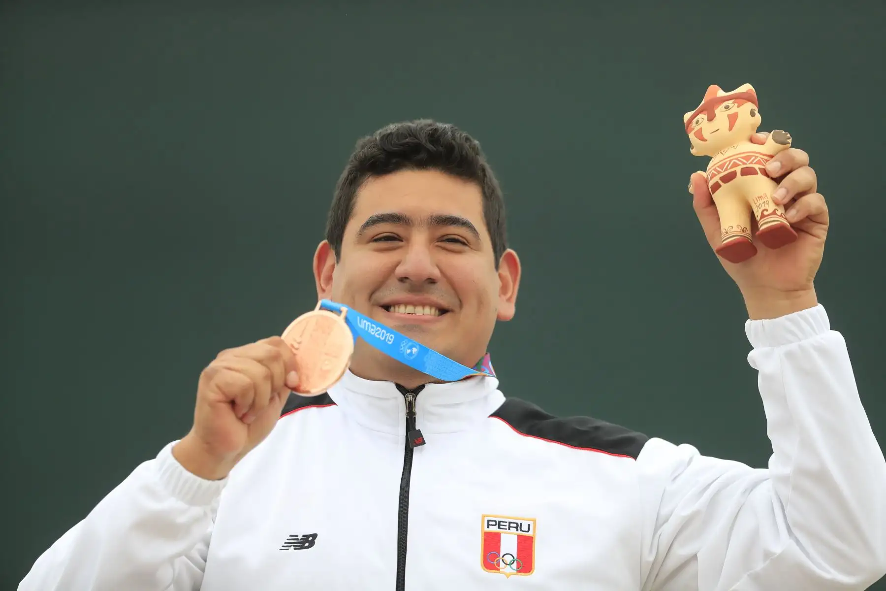 Marko Castillo, medalla de bronce en tiro. Foto:Lima 2019