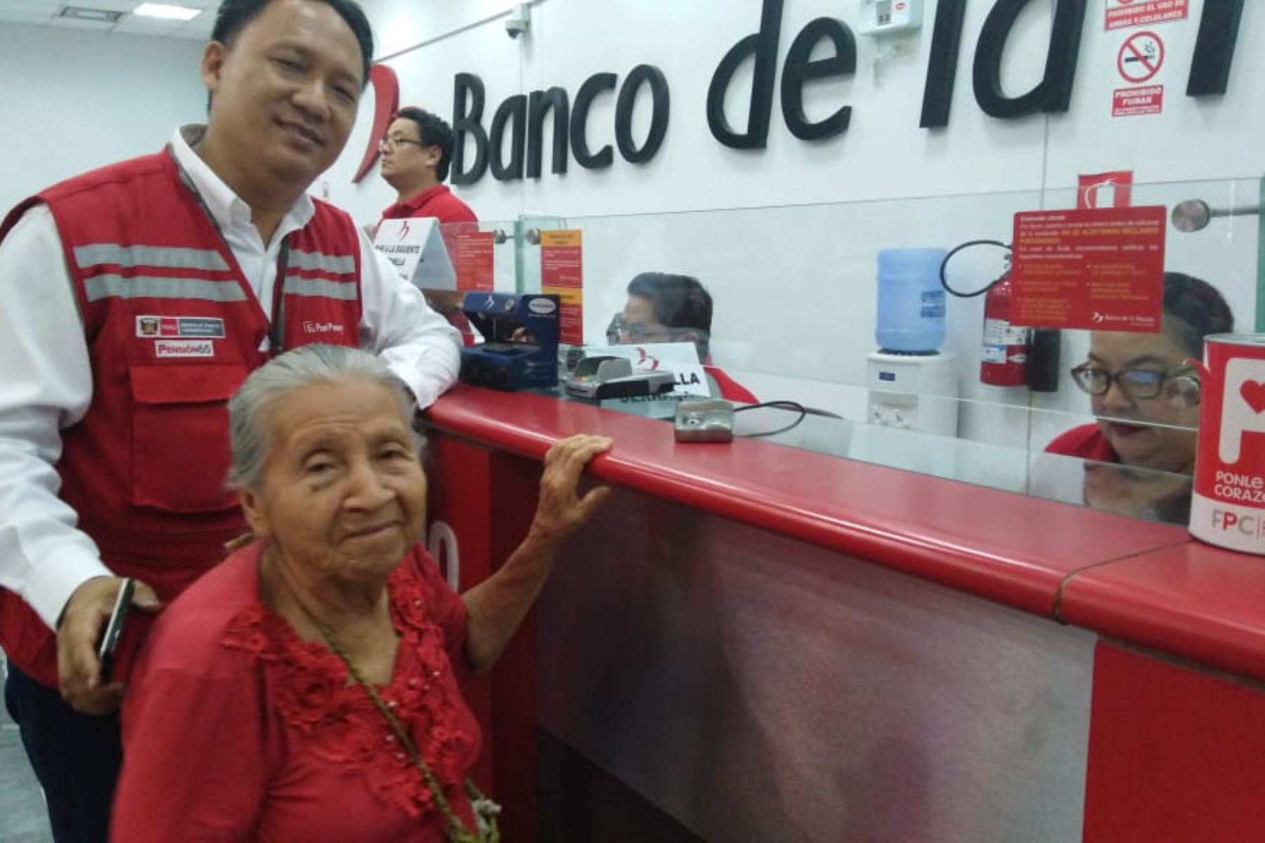 En una jornada extraordinaria de pago desarrollada en Iquitos, región Loreto, cobraron alrededor de 2,000 usuarios del programa Pensión 65.