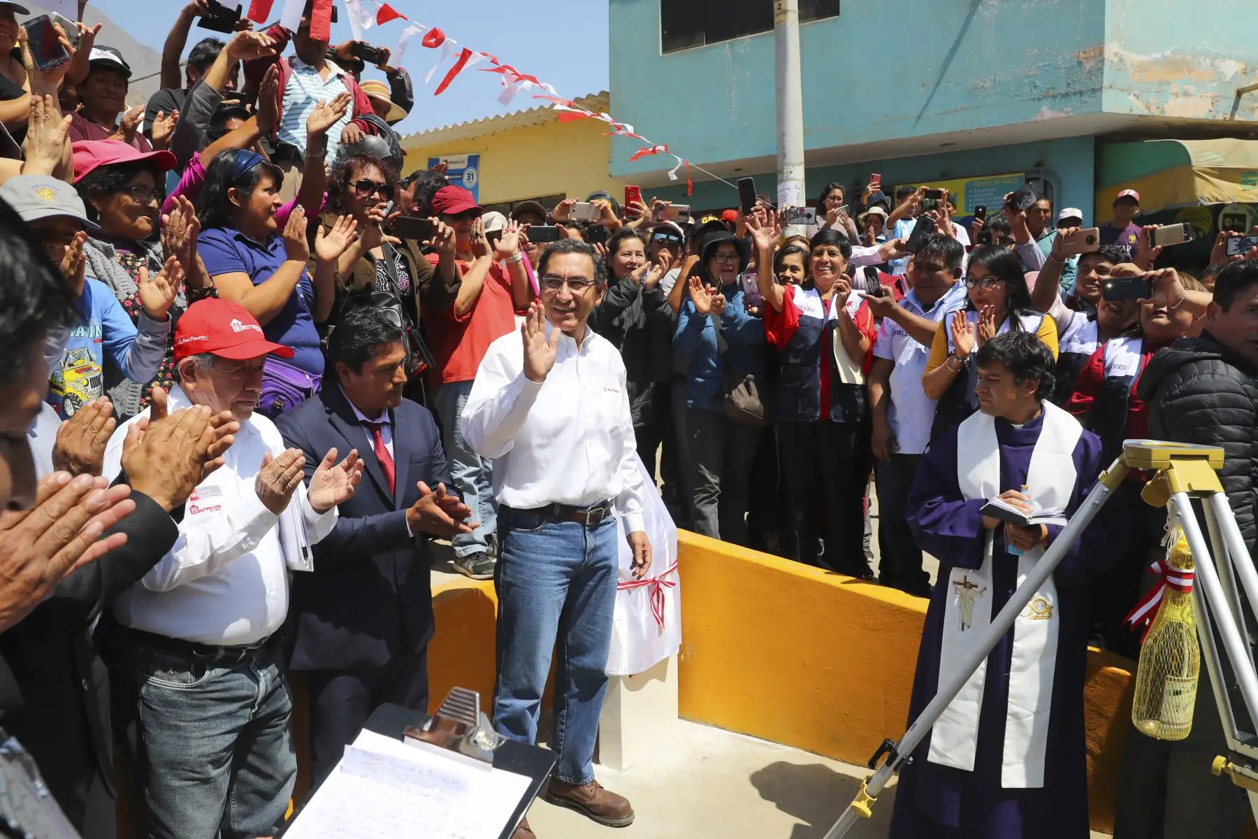 El distrito de Santa Rosa de Quives, en la provincia limeña de Canta, cuenta con nuevas calles y un puente peatonal que mejorará la conectividad. Foto: ANDINA/Prensa Presidencia