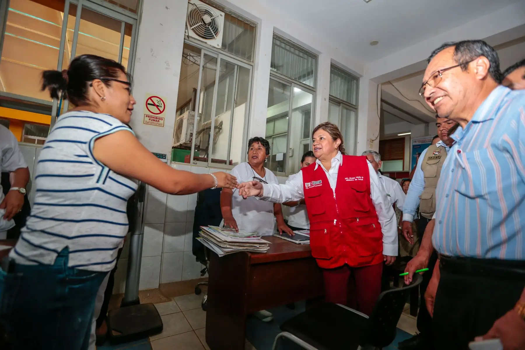 Ministra de Salud, Zulema Tomás anuncia la construcción de dos nuevos hospitales en Madre de Dios. Así mismo visitó centros de salud de la región para conocer las necesidades de cada establecimiento. 
Foto: MINSA