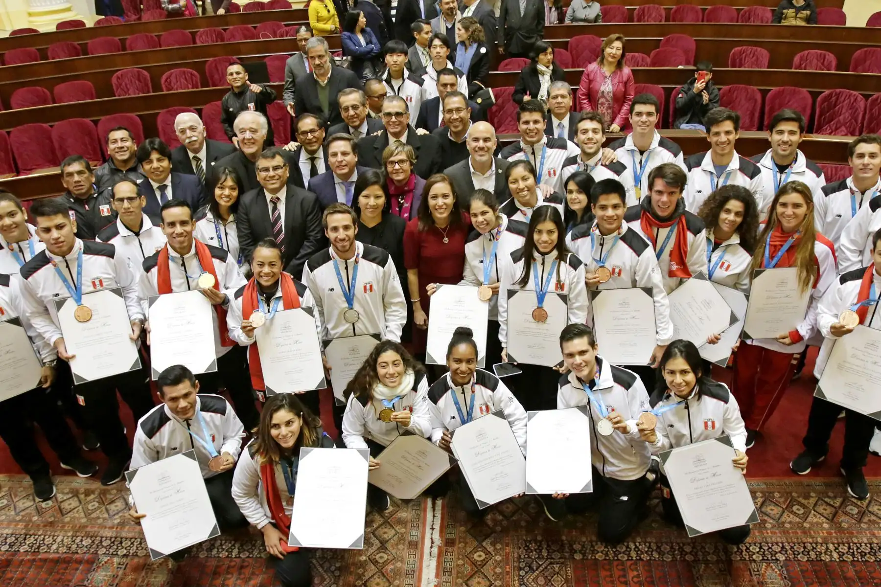 Medallistas Panamericanos reciben reconocimiento en el Congreso de la República.
Foto: Congreso de la República