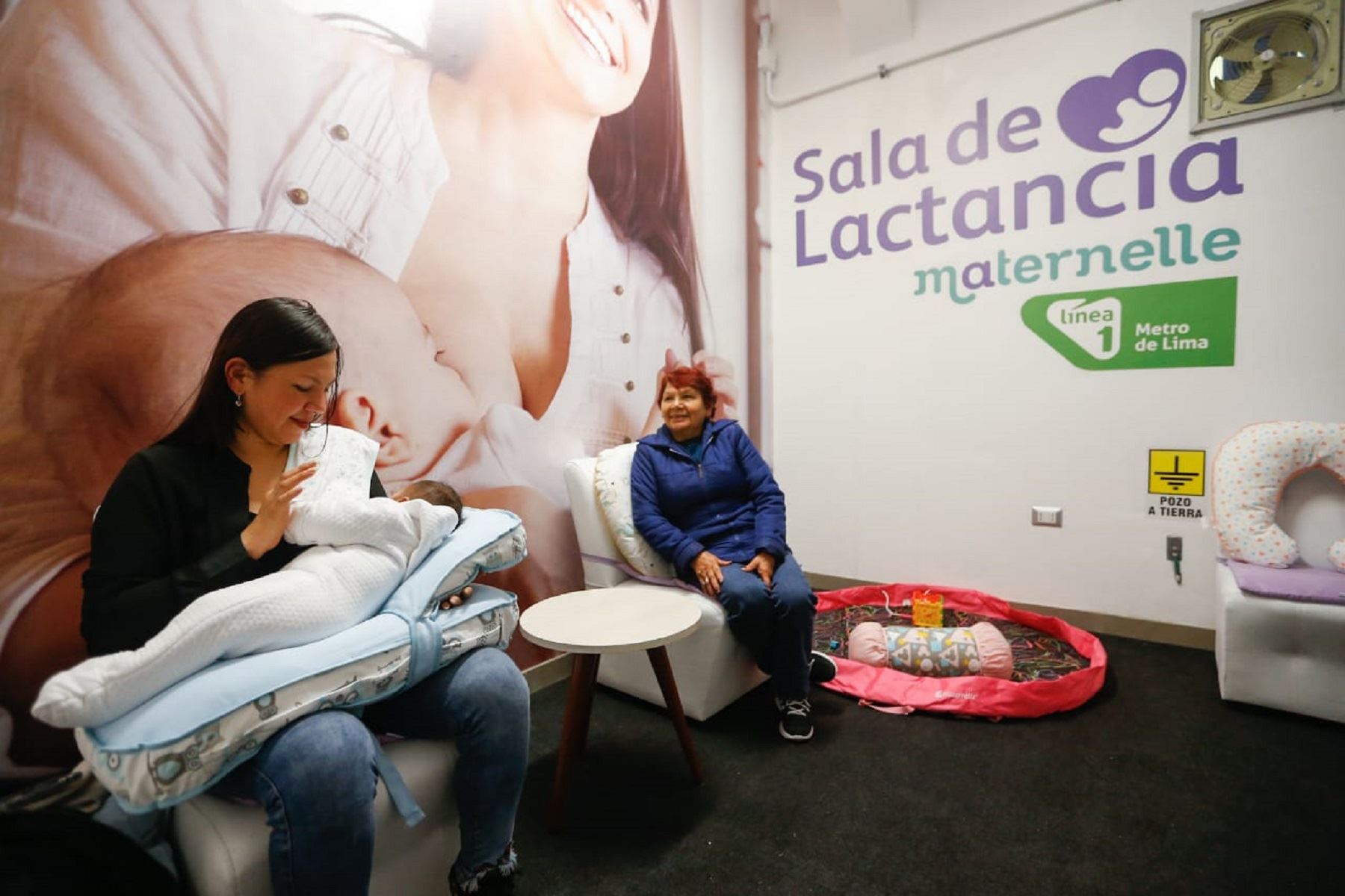 Ponen en funcionamiento primera sala de lactancia materna en estación del Metro de Lima Foto: Difusión