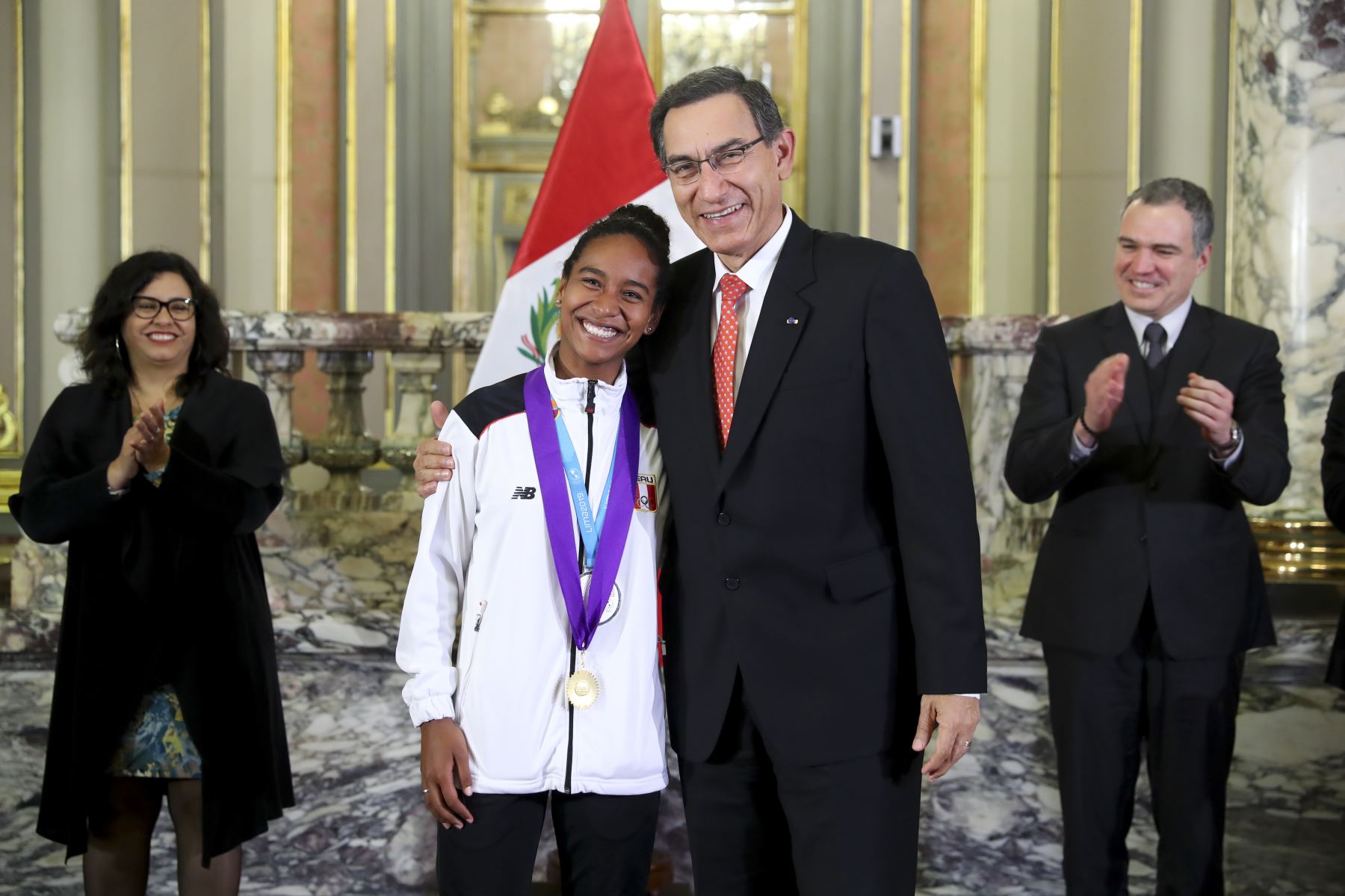El Presidente de la República, Martín Vizcarra, reconoce a los deportistas nacionales que ganaron una medalla en los Juegos Panamericanos Lima 2019. Foto:ANDINA/ Prensa Presidencia