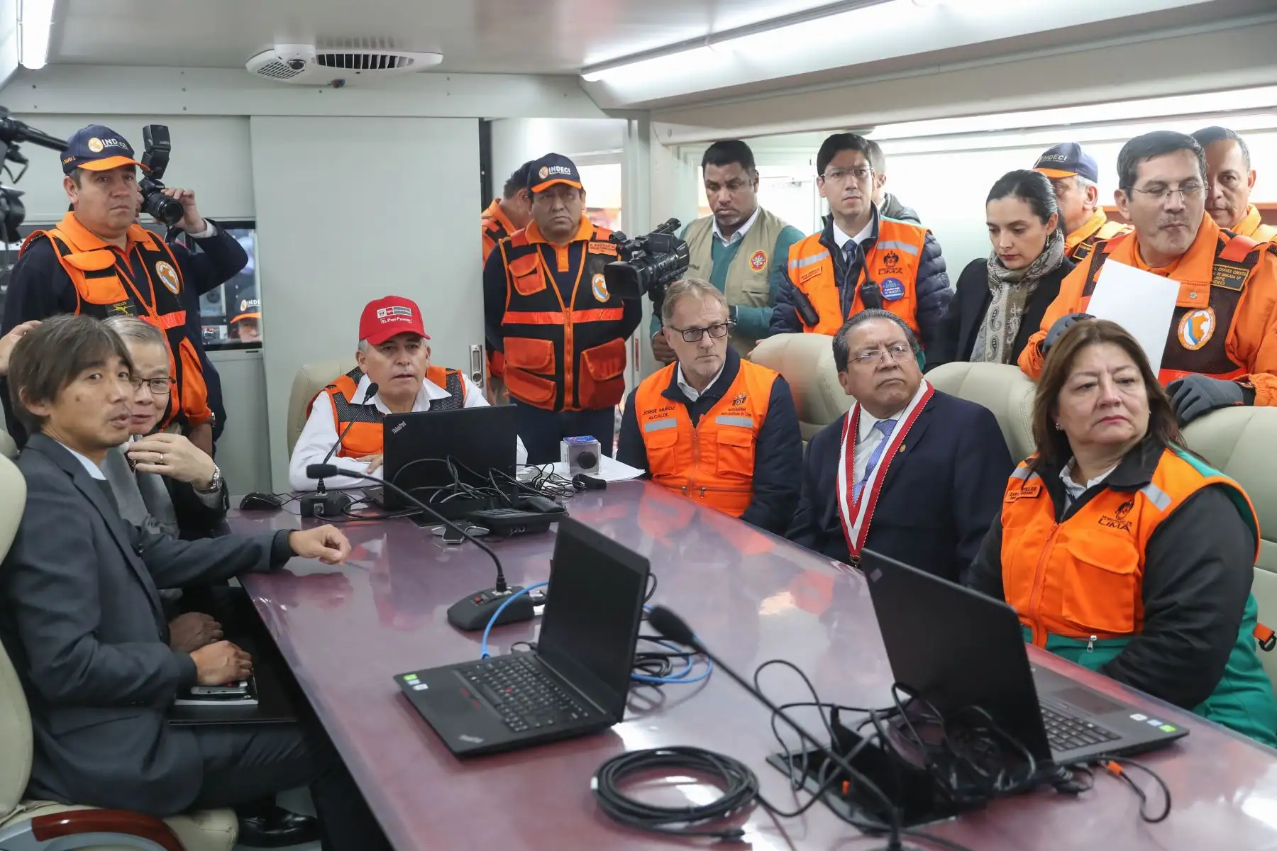 Sesión del CONAGERD, donde se evaluó resultados del Simulacro de Sismo Nacional 2019 y Multipeligro al interior del país.Foto:ANDINA/MINDEF