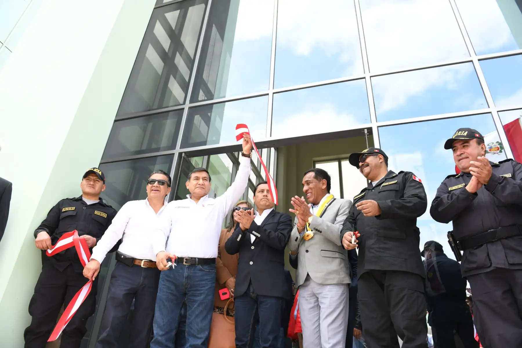 Ministro del interior Carlos Moran inauguró obras de mejoramiento de los servicios policiales de la División de Orden Público y Seguridad en Paiján, en la provincia liberteña de Ascope. Foto: ANDINA/MININTER
