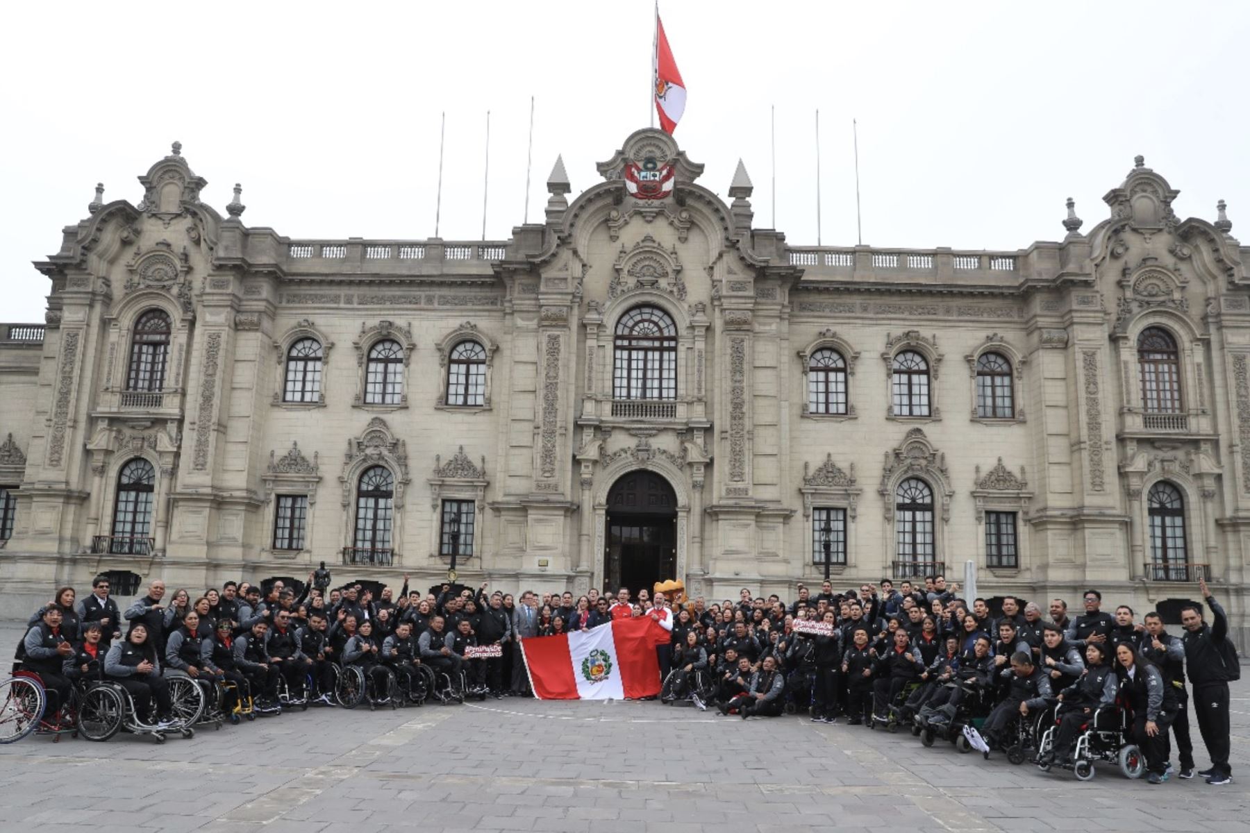 Lima 2019: Peru President hands over flag to Para athletes | News ...