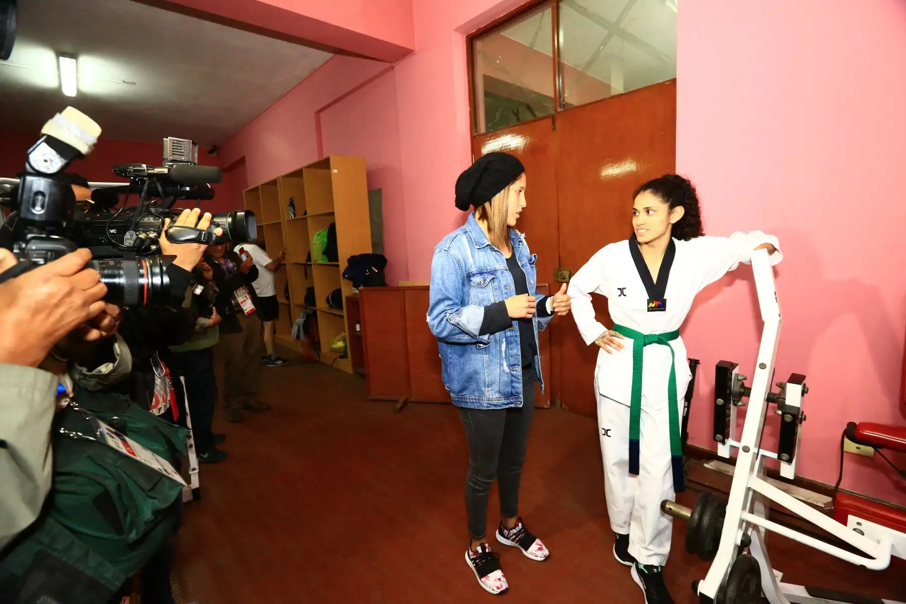 La abanderada de los Juegos ParaPanamericanos Angelica Espinoza