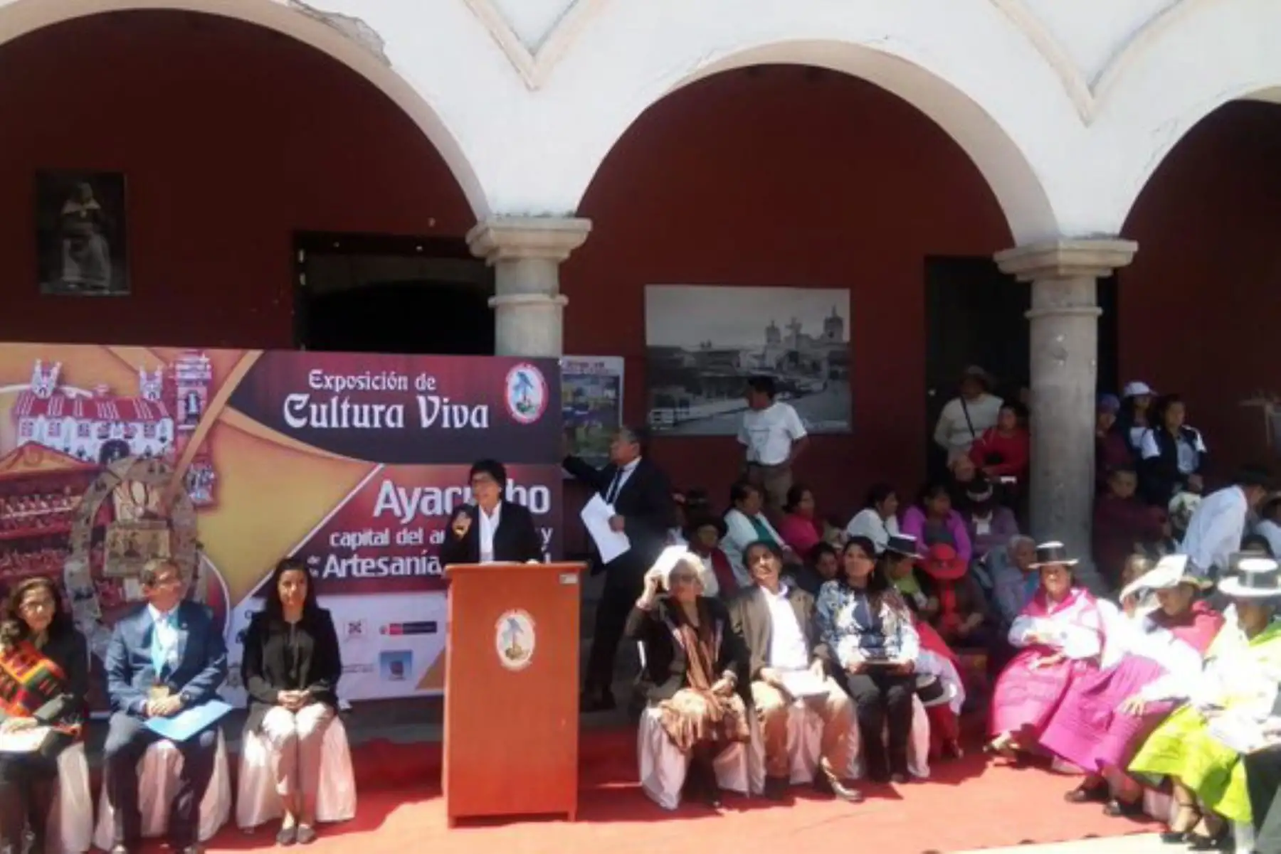 Ministerio de Cultura entrega declaratorias de Patrimonio Cultural de la Nación a los conocimientos, las técnicas y la iconografía asociados al tallado en piedra de Huamanga, así como a la producción del Retablo ayacuchano.