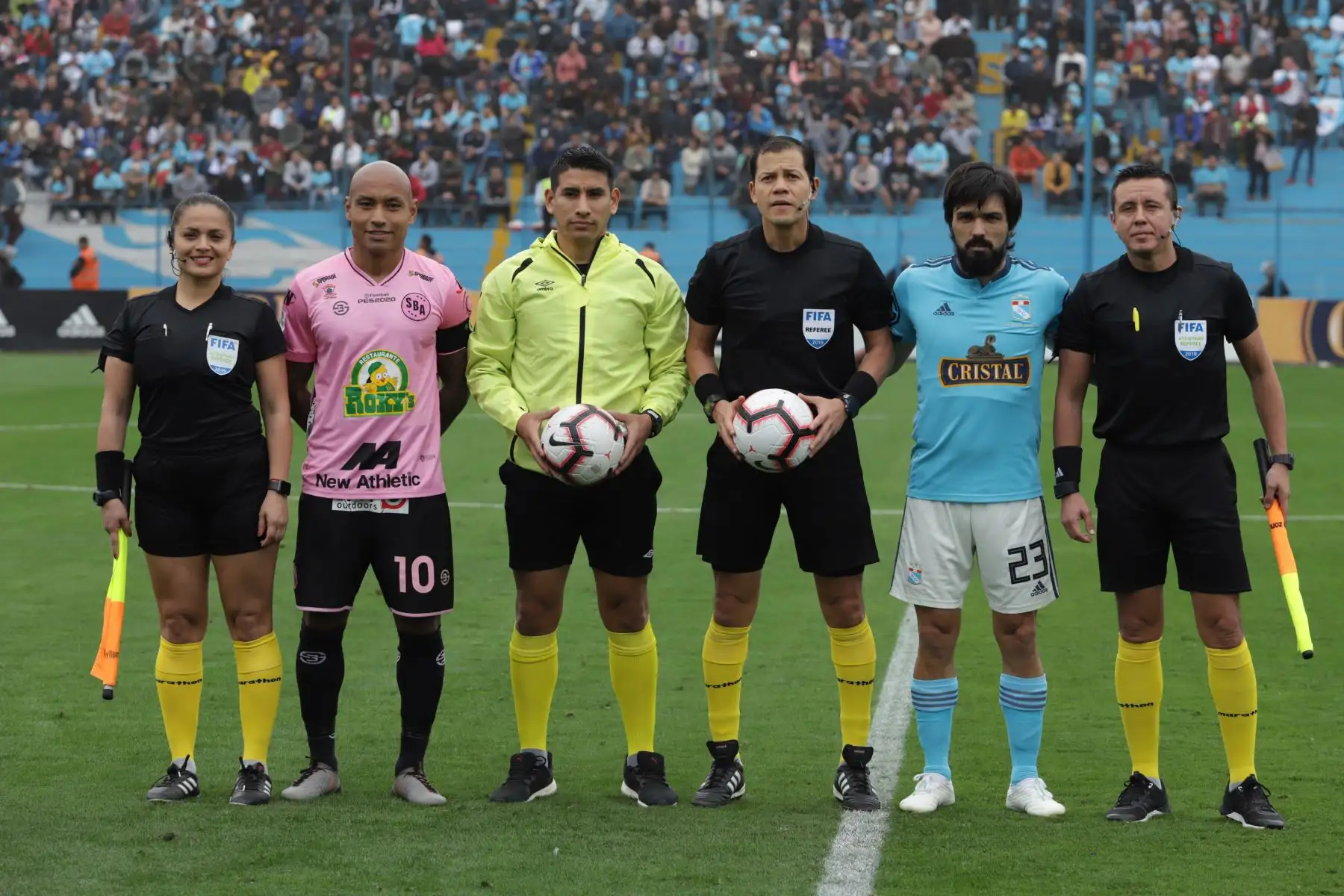 Sporting Cristal vs. Sport Boys se enfrentan 
por la tercera jornada del Torneo Clausura 2019.
Foto: ANDINA/Jorge Tello