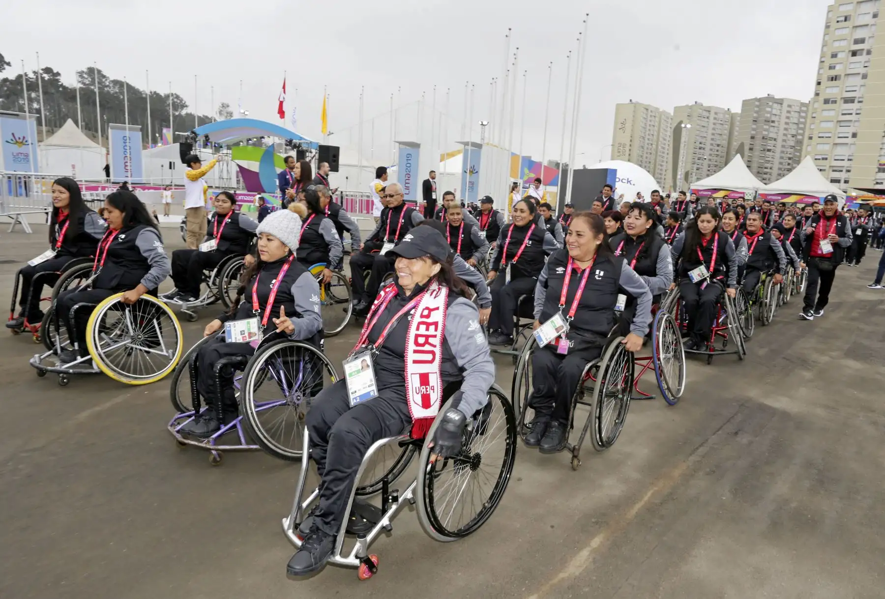 La ministra de Educación, Flor Pablo Medina y  el presidente del Comité Organizador de Lima 2019, Carlos Neuhaus dan la bienvenida a la 
delegación de deportistas que participarán en los Juegos Parapanamericanos Lima 2019.
Foto: ANDINA/Lima 2019