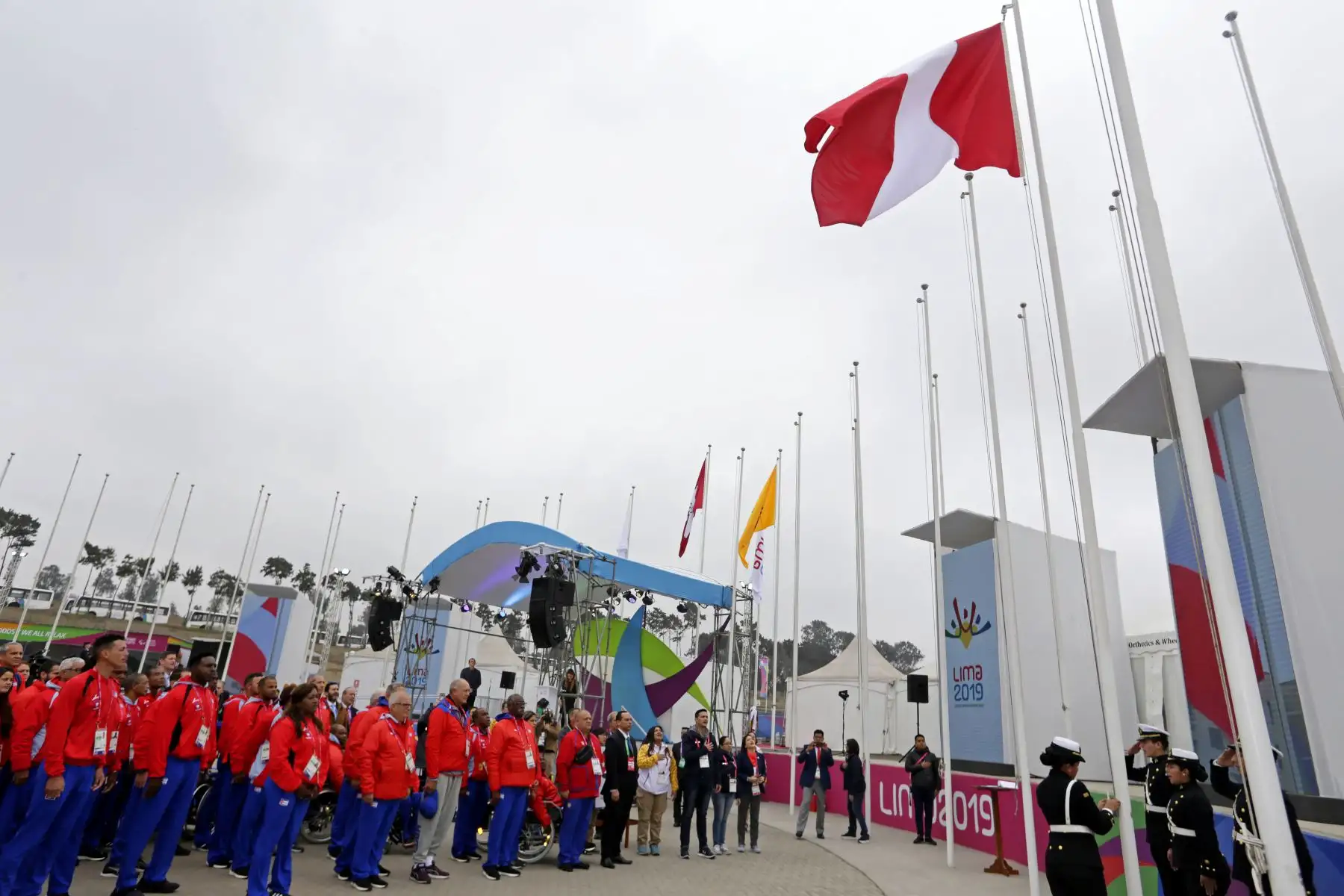 La ministra de Educación, Flor Pablo Medina y  el presidente del Comité Organizador de Lima 2019, Carlos Neuhaus dan la bienvenida a la 
delegación de deportistas que participarán en los Juegos Parapanamericanos Lima 2019.
Foto: ANDINA/Lima 2019