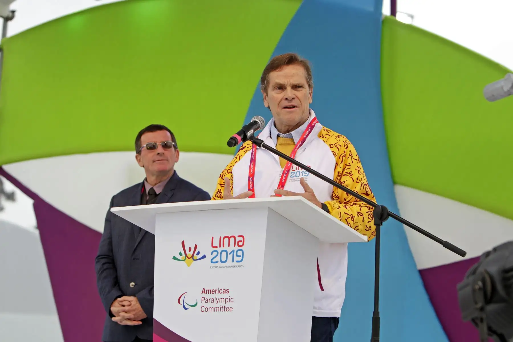 El presidente del Comité Organizador de Lima 2019, Carlos Neuhaus dan la bienvenida a la 
delegación de deportistas que participarán en los Juegos Parapanamericanos Lima 2019.
Foto: ANDINA/Lima 2019