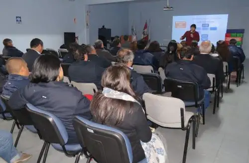 Taller de capacitación se desarrolló en Ate. Foto: ANDINA/MVCS