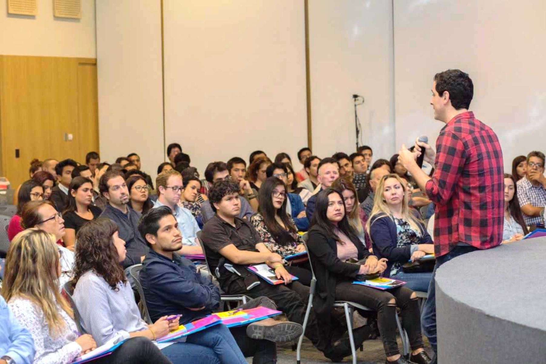 Lima Norte: ofrecerán talleres gratuitos de innovación para profesionales. Foto: ANDINA/Difusión.