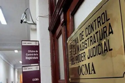 La Oficina Desconcentrada de Control de la Magistratura (Odecma) de Ucayali abrió investigación preliminar al magistrado, Damián Enrique Rosas Torres, ante la difusión de un reporte periodístico en un medio televisivo local, que lo señala como presunto autor de abuso sexual de dos menores de edad.