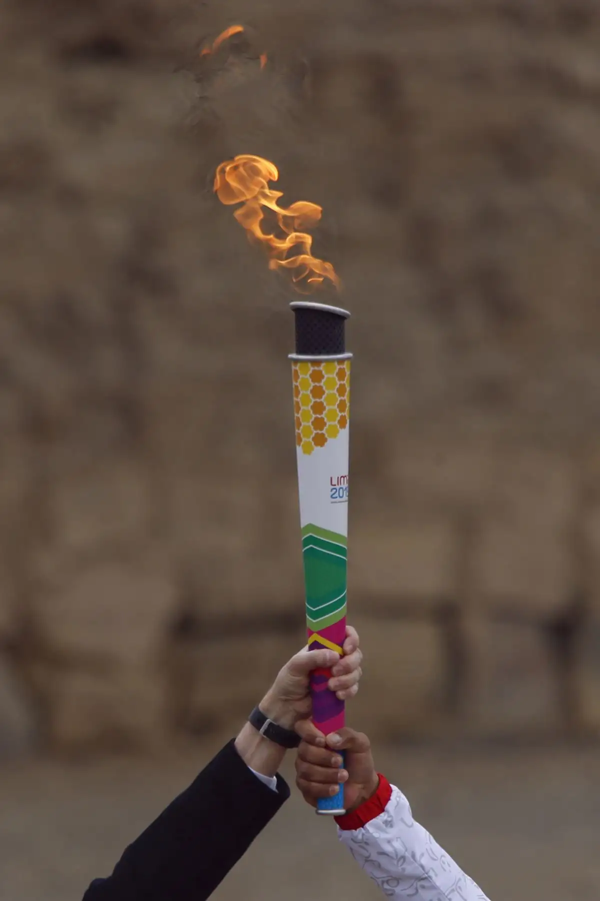 Ceremonia del encendido de la Antorcha Parapanamericana en el templo de Pachacámac. Foto: ANDINA/ Renato Pajuelo
