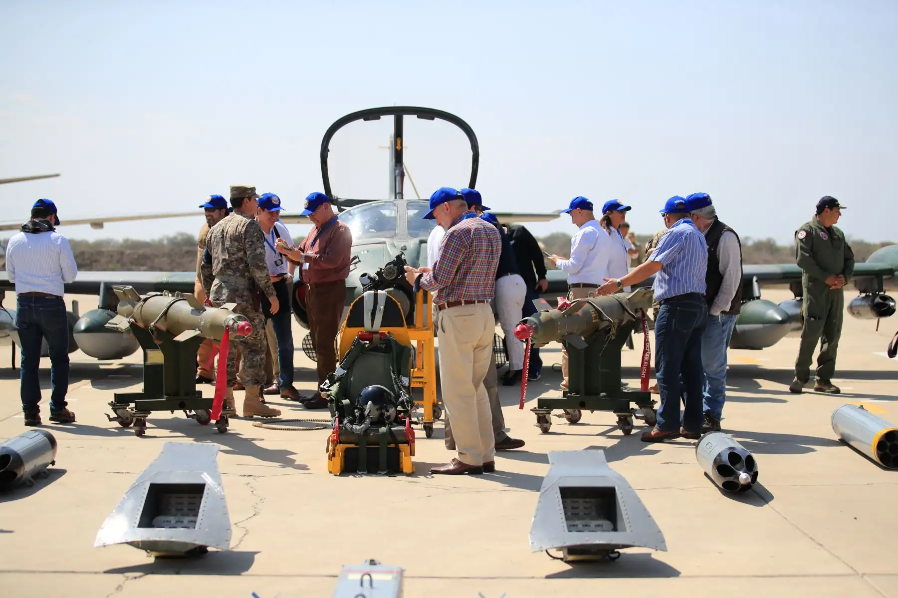 Ejercicios aéreos de la FAP, en el marco del PROGEPAC (programa de gestión estratégica aeroespacial y del ciberespacio) en Piura

Foto: ANDINA/Juan Carlos Guzmán Negrini.