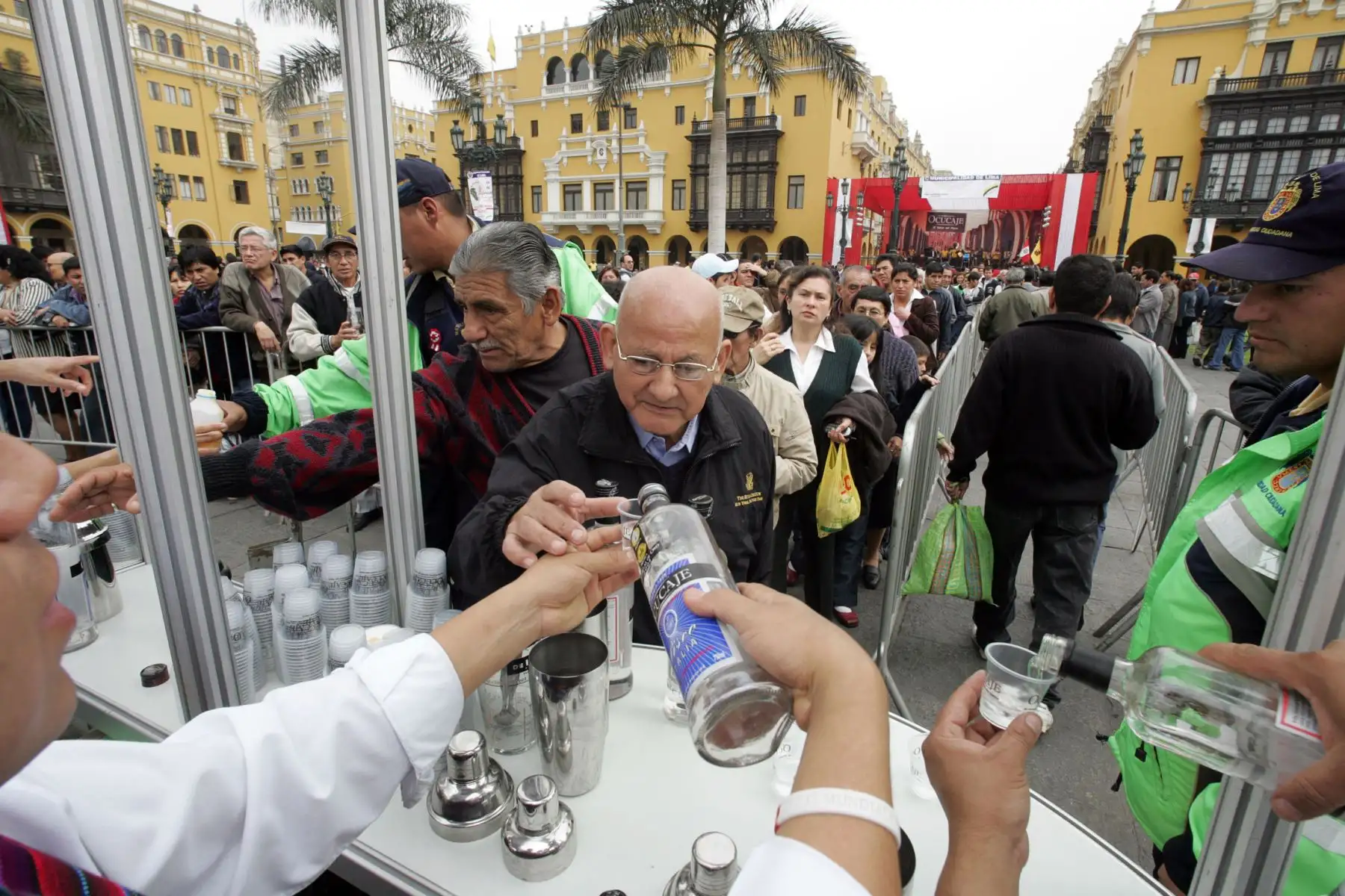 Perú es el único productor que usa el jugo y mosto, ya que todos los demás los utilizan para producir sus vinos. Aquí radica el carácter del pisco. Foto: Promperú.