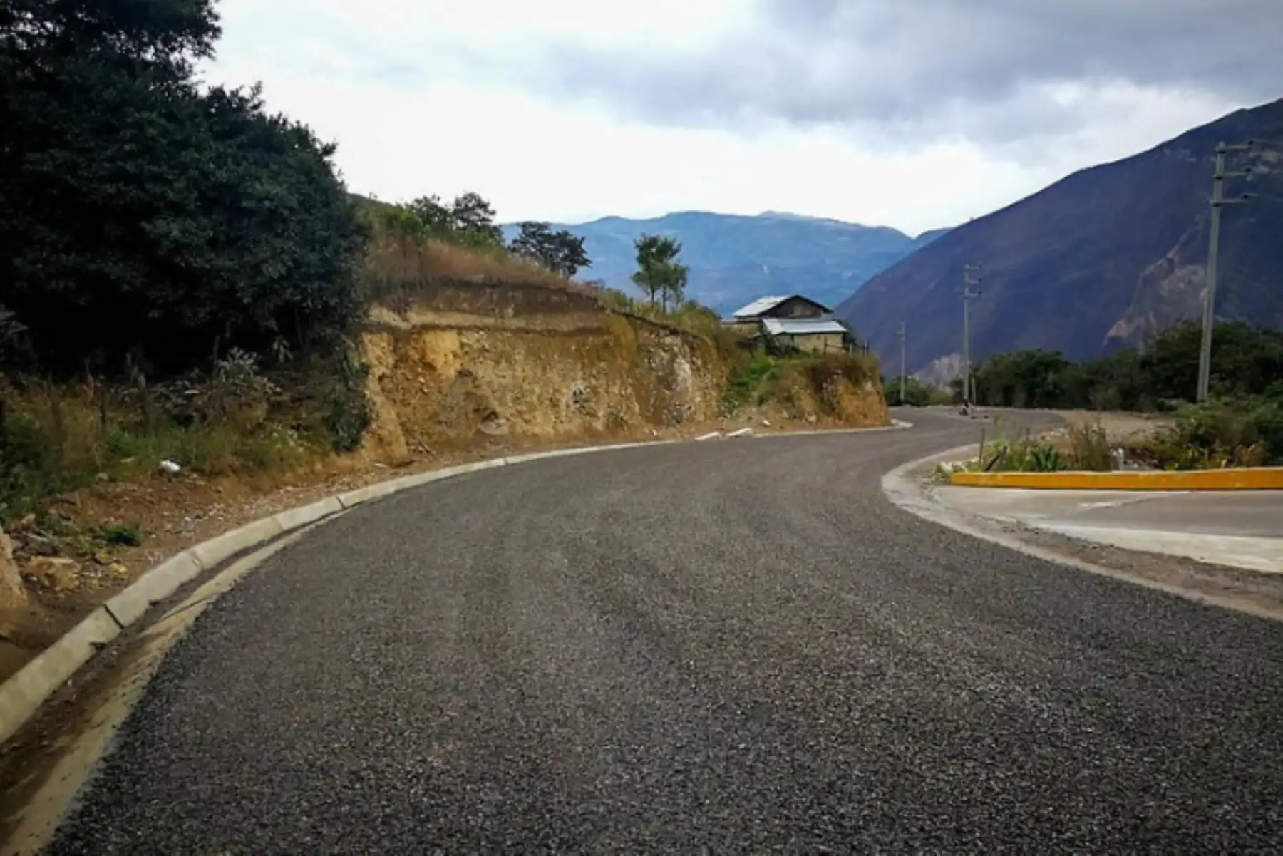 Carretera asfaltada