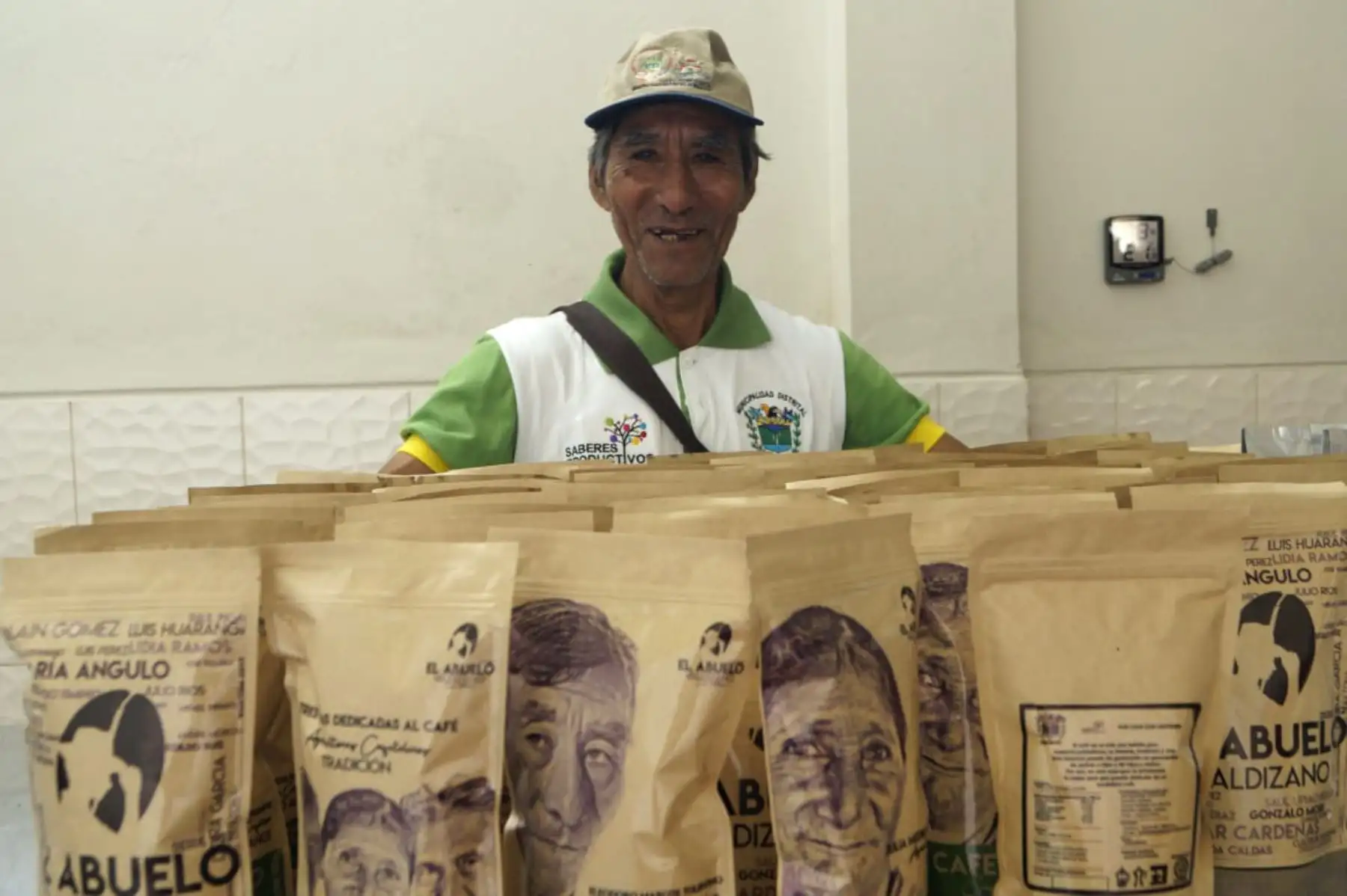 El café El Abuelo Valdizano es el proyecto productivo emprendido por adultos mayores del programa Pensión 65, del Ministerio de Desarrollo e Inclusión Social (Midis), en el distrito de Hermilio Valdizán, provincia huanuqueña de Leoncio Prado.
