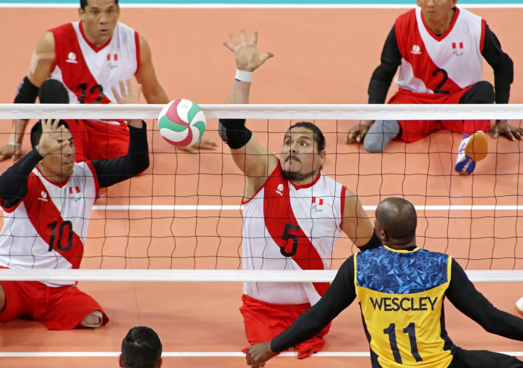 Perú y Brasil se enfrentan en Voleibol Sentado masculino por los Juegos Parapanamericanos. Foto: ANDINA/ Lima 2019