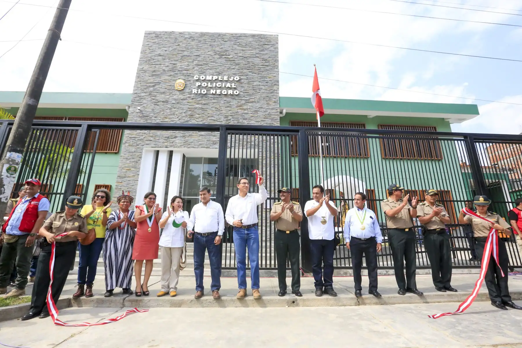 Presidente Vizcarra inaugura Complejo Policial de Río Negro. Foto: ANDINA/Prensa Presidencia