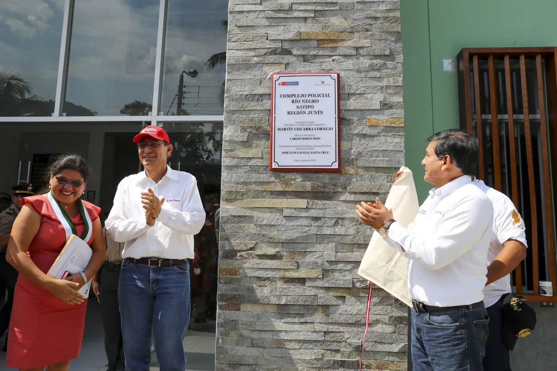 Presidente Vizcarra inaugura Complejo Policial de Río Negro. Foto: ANDINA/Prensa Presidencia