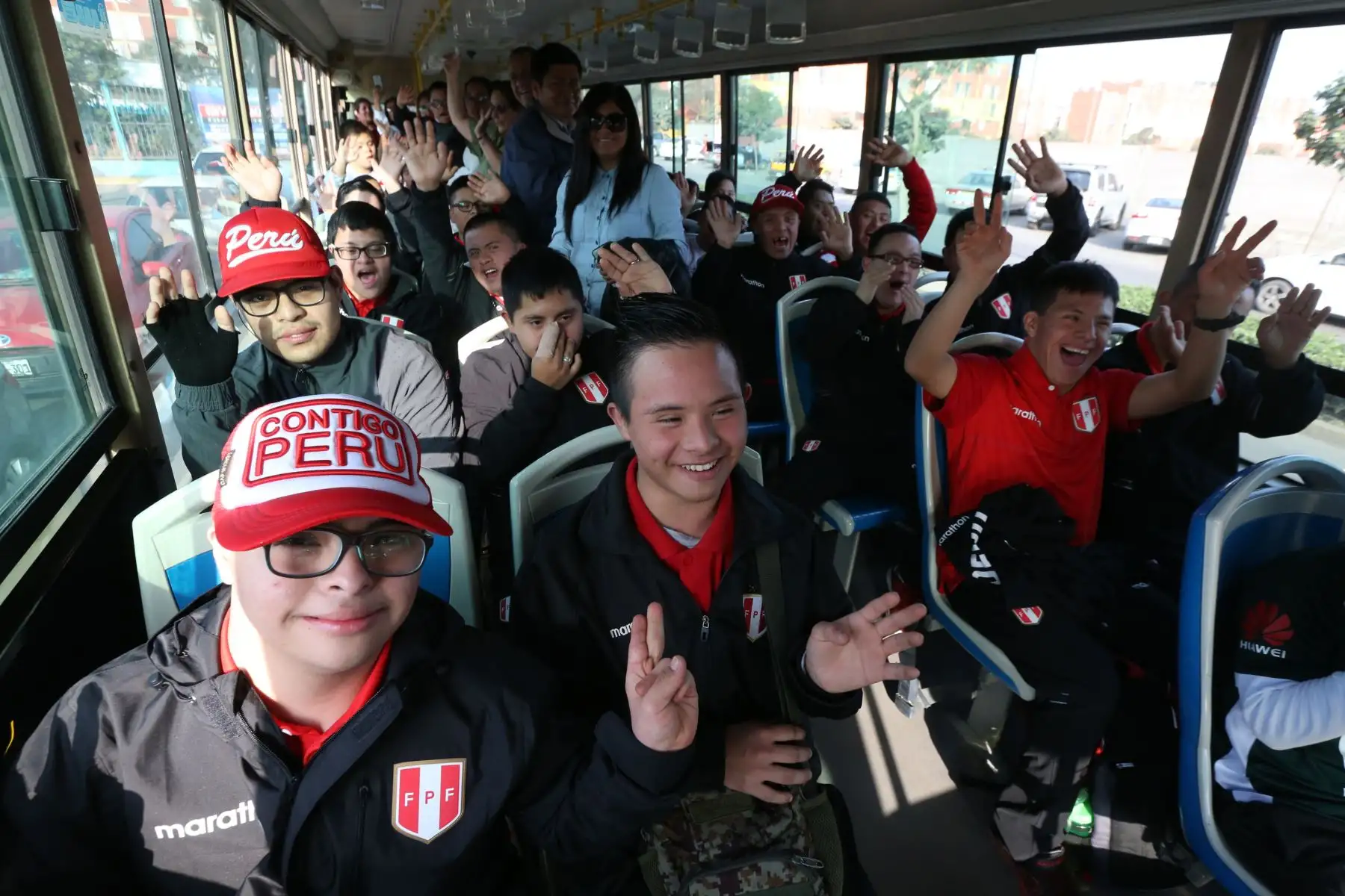 Gracias a las entradas solidarias que otorga Lima 2019, niños y adolescentes de la ONG Colectivo 21 asisten a la ceremonia de inauguración de los Juegos Parapanamericanos. Foto: ANDINA/Eddy Ramos