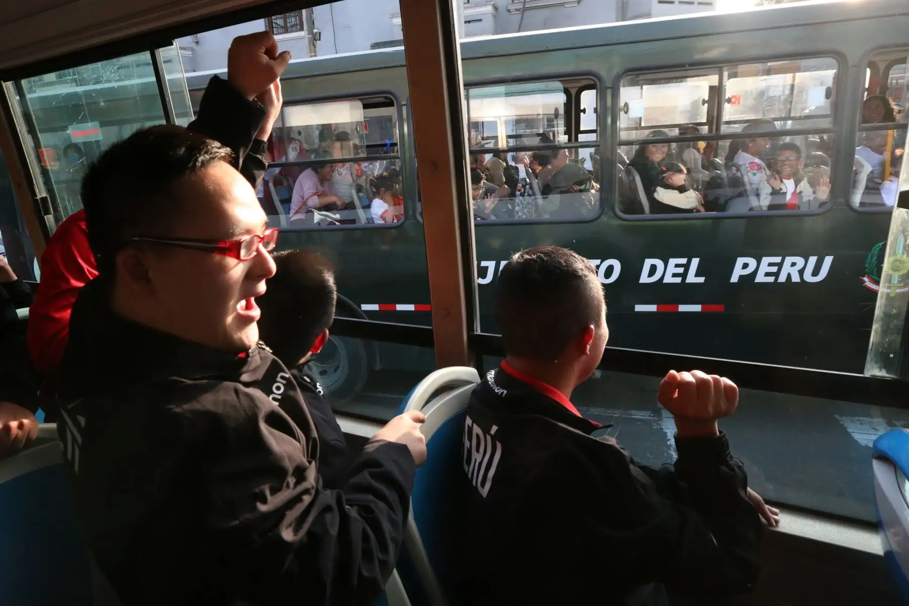 Gracias a las entradas solidarias que otorga Lima 2019, niños y adolescentes de la ONG Colectivo 21 asisten a la ceremonia de inauguración de los Juegos Parapanamericanos. Foto: ANDINA/Eddy Ramos