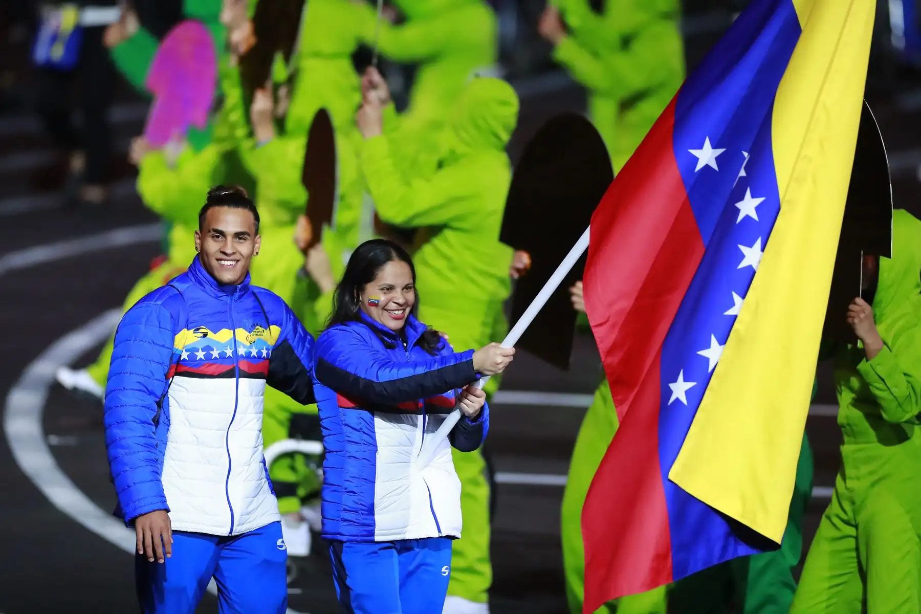 Desfile de las delegaciones de paradeportistas de las Américas hicieron su paso por el escenario principal. En total, 1,800 atletas de 30 países competirán en 17 paradeportes. Foto: ANDINA/ LIMA 2019