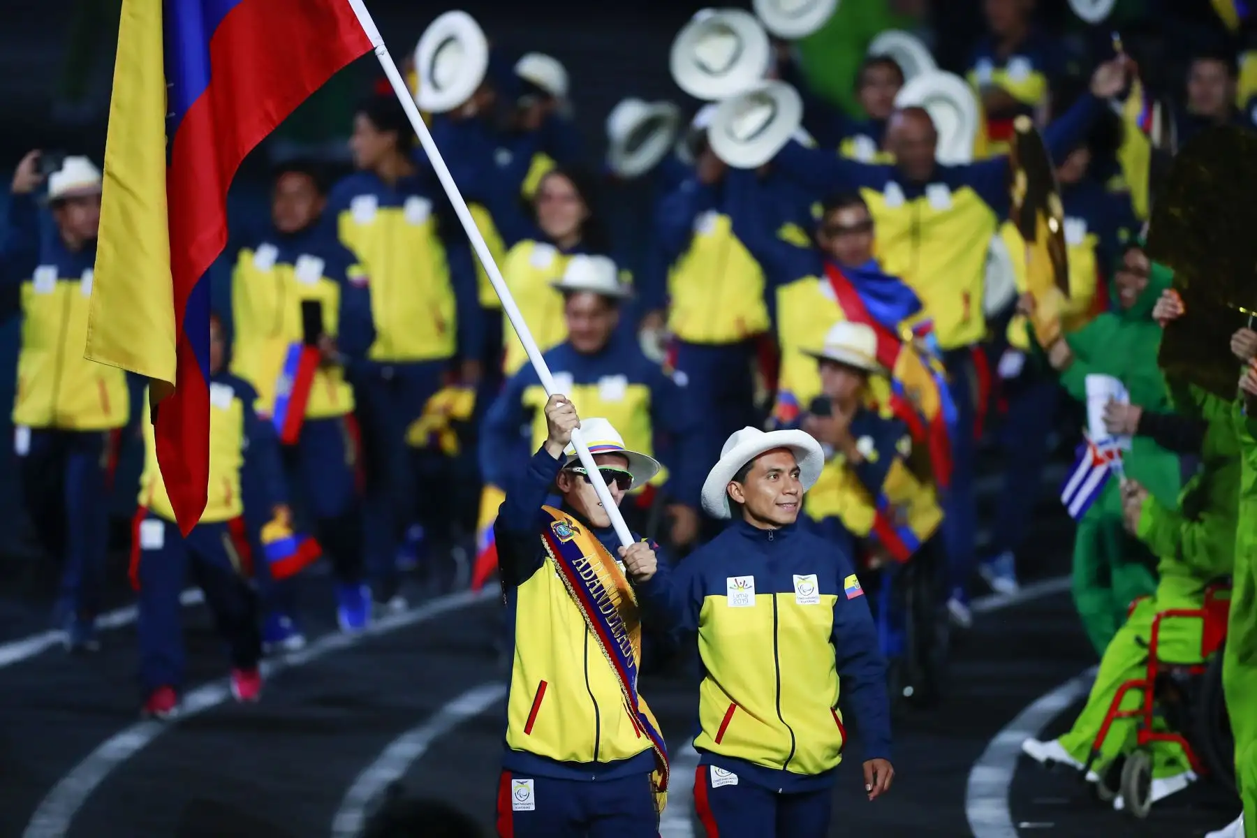 Desfile de las delegaciones de paradeportistas de las Américas hicieron su paso por el escenario principal. En total, 1,800 atletas de 30 países competirán en 17 paradeportes. Foto: ANDINA/ LIMA 2019