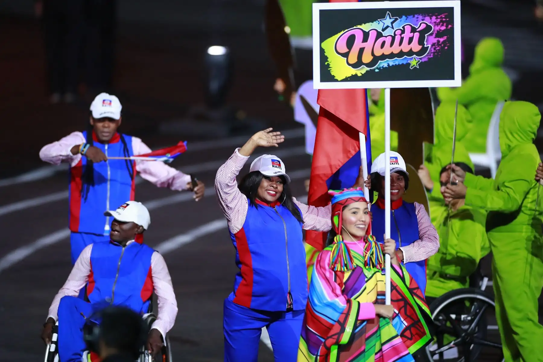 Desfile de las delegaciones de paradeportistas de las Américas hicieron su paso por el escenario principal. En total, 1,800 atletas de 30 países competirán en 17 paradeportes. Foto: ANDINA/ LIMA 2019