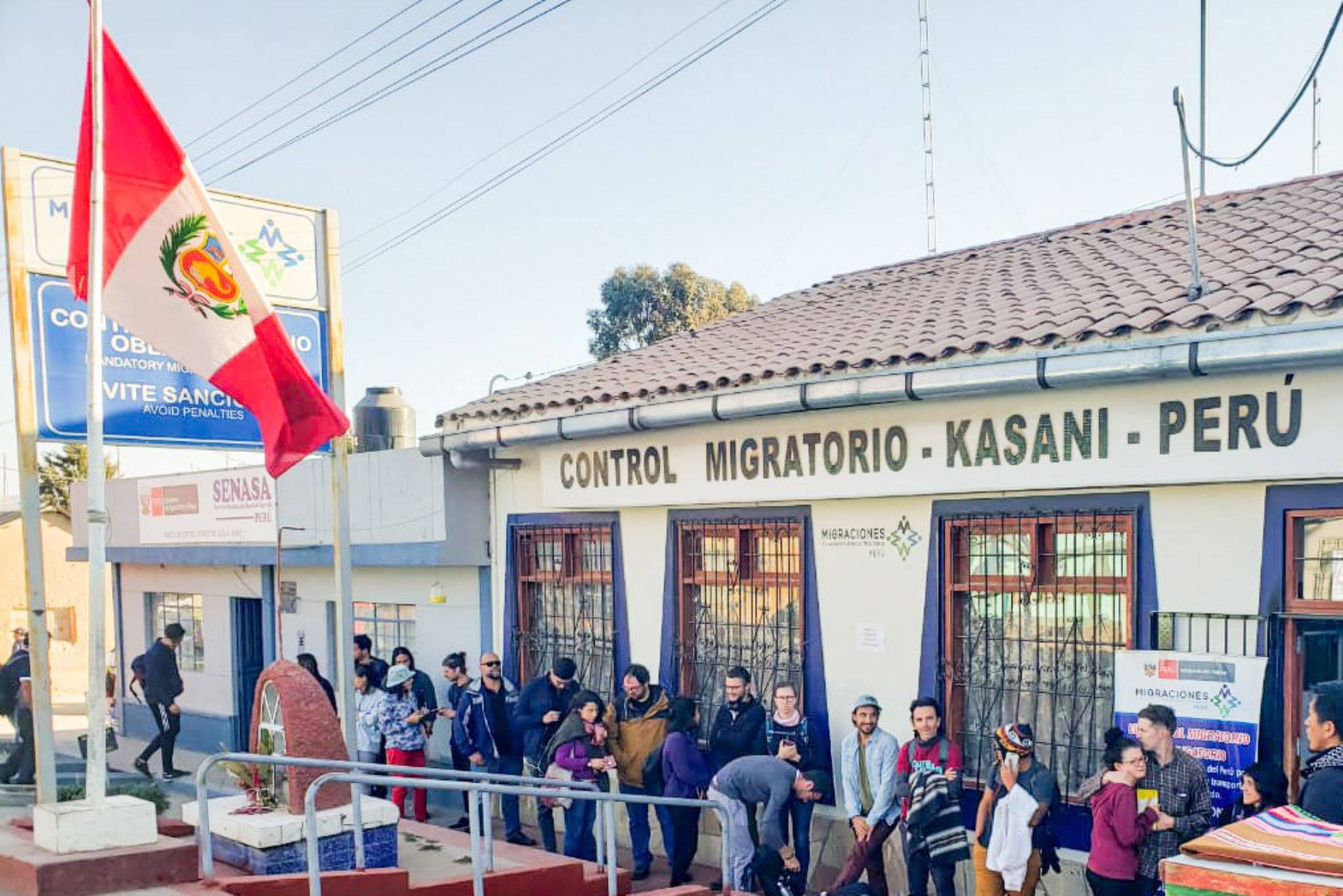 En más de 130% aumentó salida de venezolanos por la frontera de Puno con Bolivia, informó la Superintendencia Nacional de Migraciones.