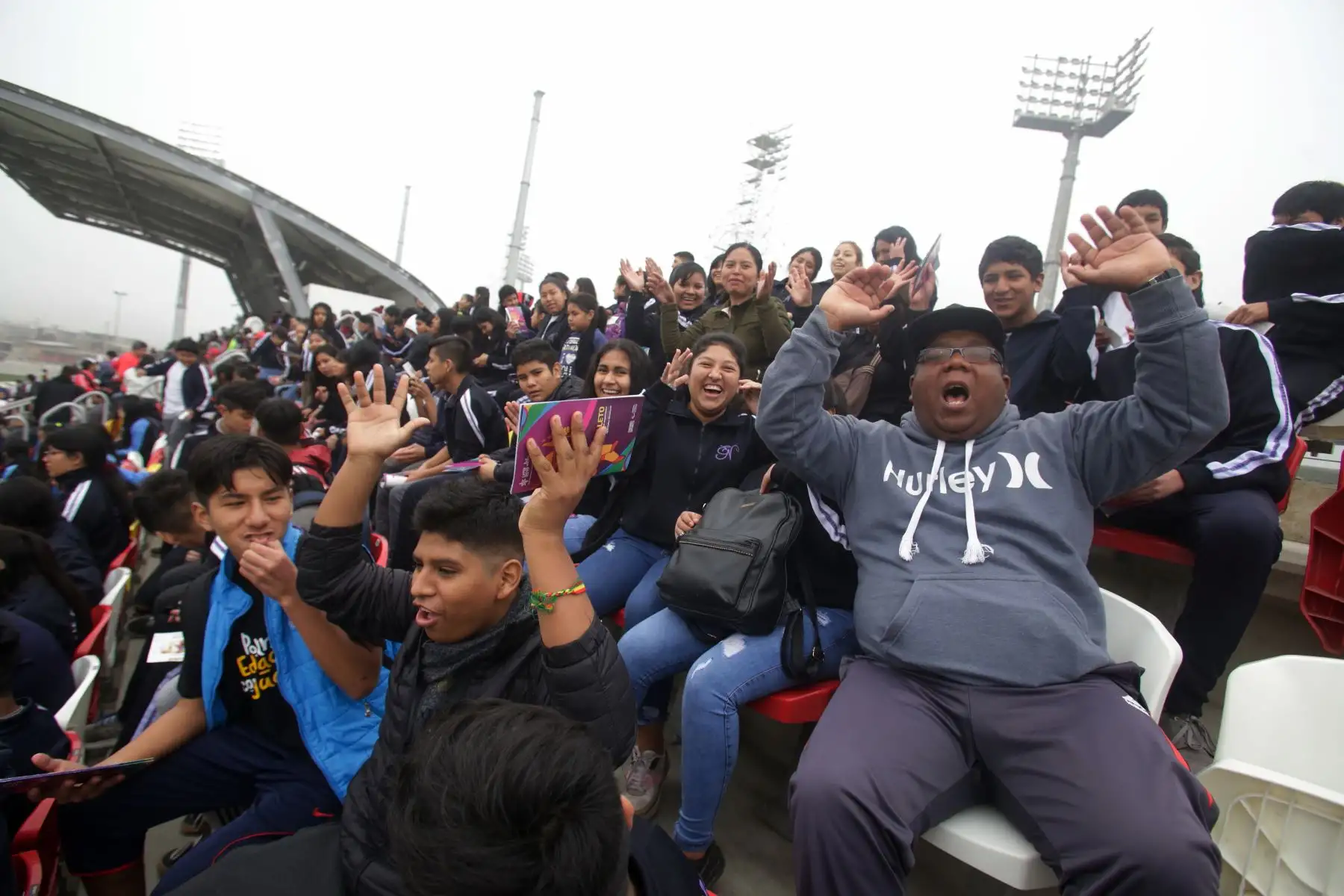 Institución Educativa Nazareno asistió el partido de Futbol 7 entre Perú vs. Brasil en Villa Maria del Triunfo.
Foto: ANDINA/ Lima 2019