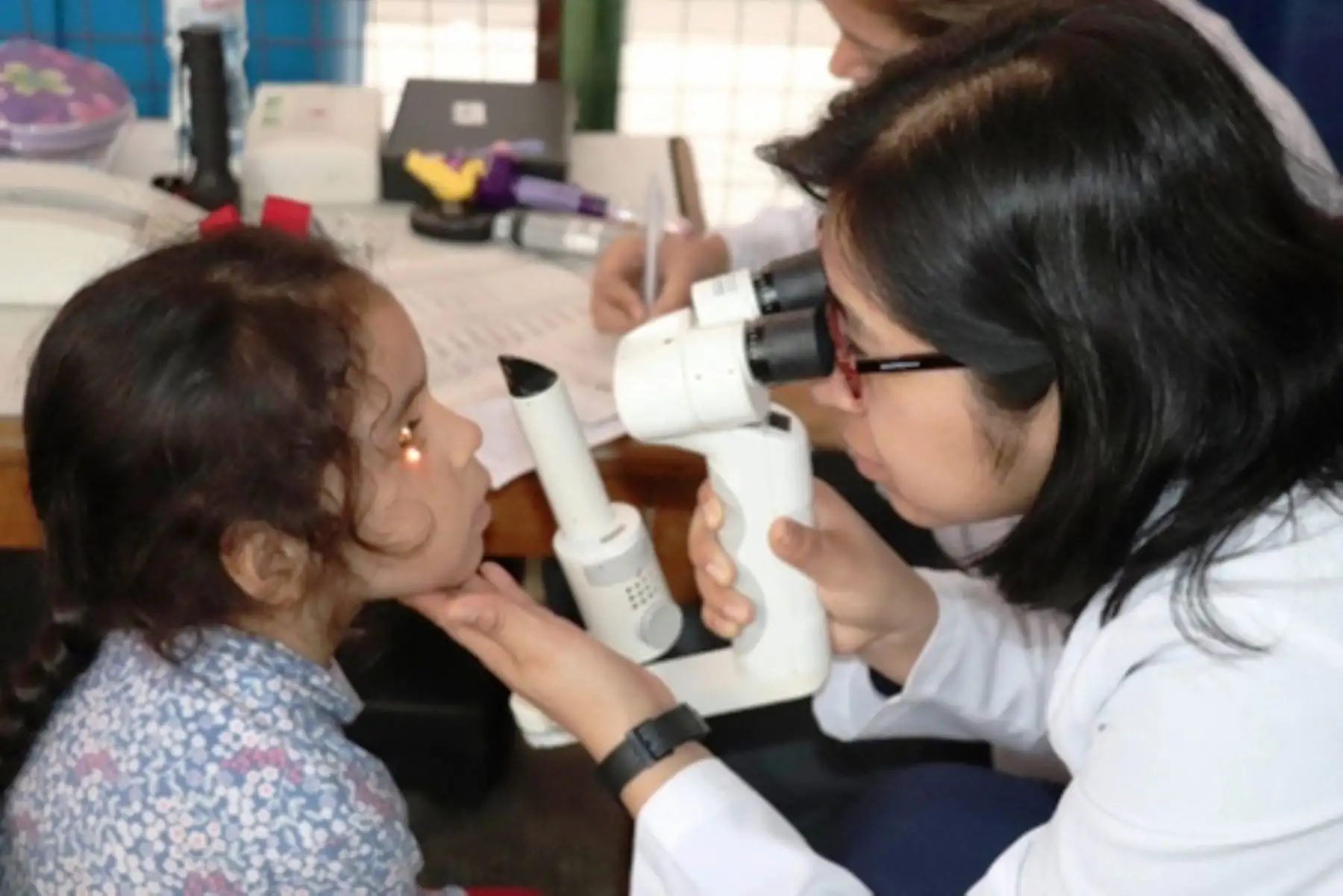 Minsa: nutrición e hidratación son claves para buena salud visual en niños y adolescentes. Foto: ANDINA/Difusión.