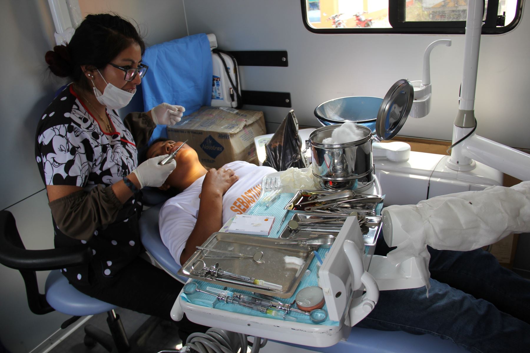 Brindan atención médica gratuita a agricultores del distrito de San Gabán, en Puno.