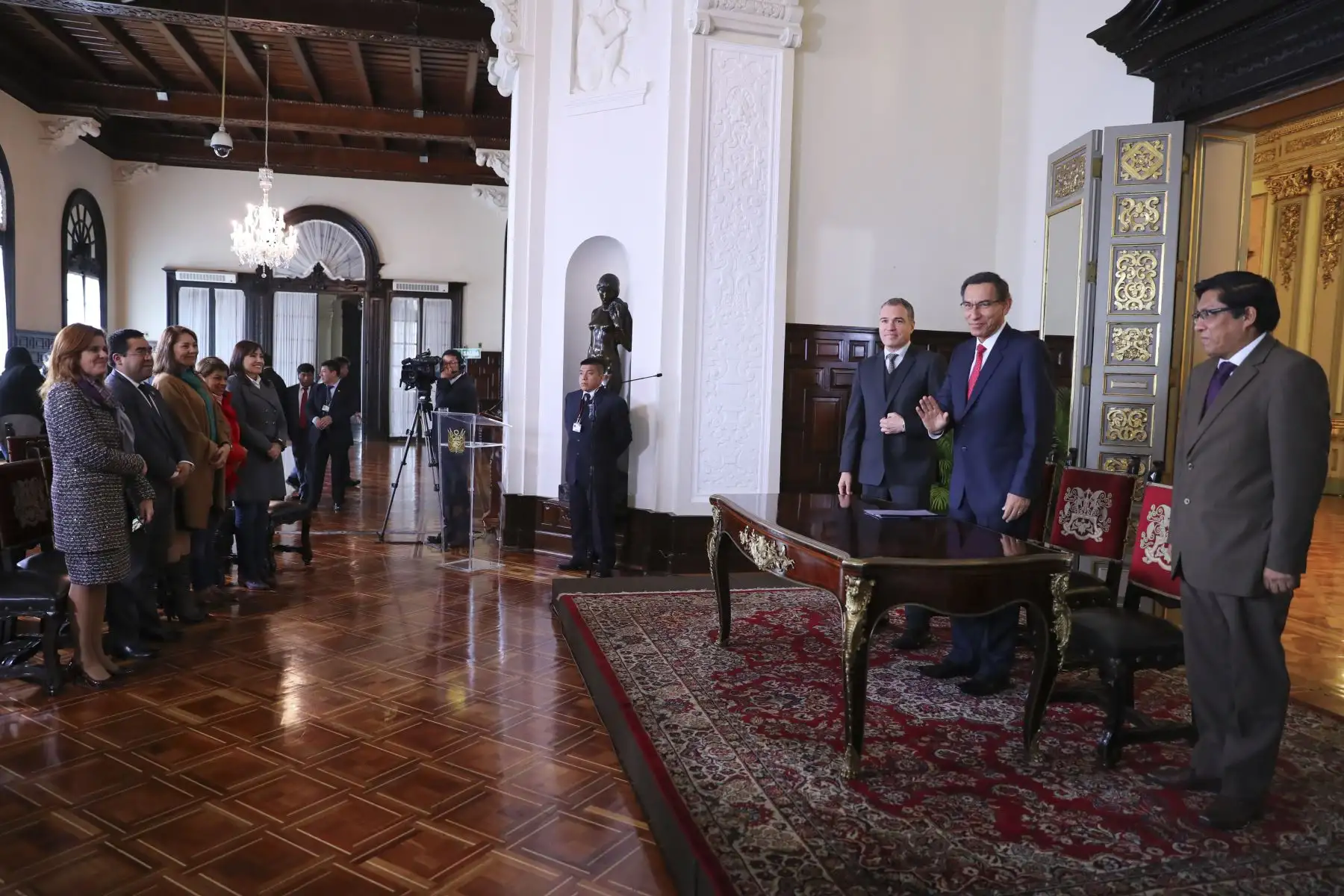 Presidente Vizcarra promulga Ley de Reforma Política. Foto: ANDINA/Prensa Presidencia
