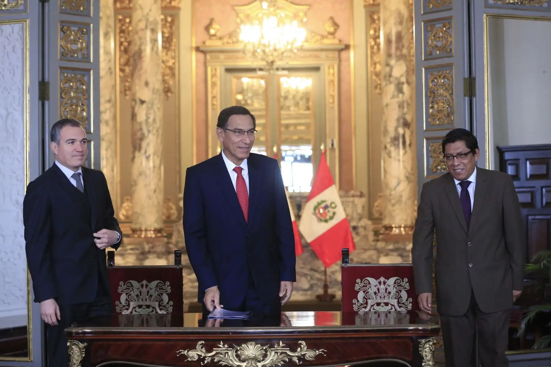 Presidente Vizcarra promulga Ley de Reforma Política. Foto: ANDINA/Prensa Presidencia