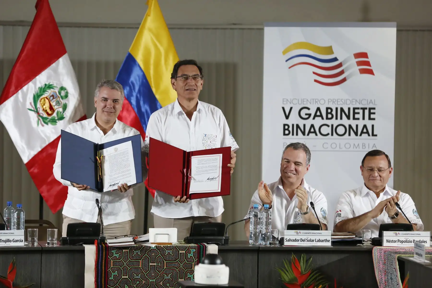 Los jefes del Estado del Perú, Martín Vizcarra y de Colombia, Iván Duque, firmaron la Declaración Presidencial Conjunta del Encuentro Presidencial y V Gabinete Binacional. Foto: ANDINA/Renato Pajuelo