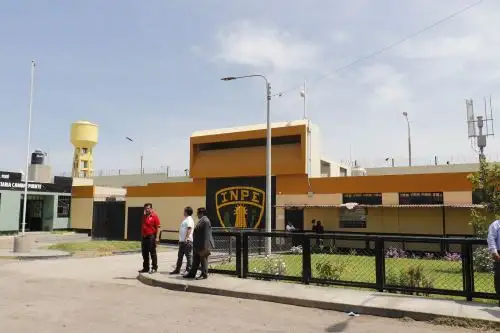 En el penal Cambio Puente (Áncash) purgará cadena perpetua José Eustaquio de los Santos Palacios (56) por el delito de abuso sexual en agravio de su sobrina nieta.