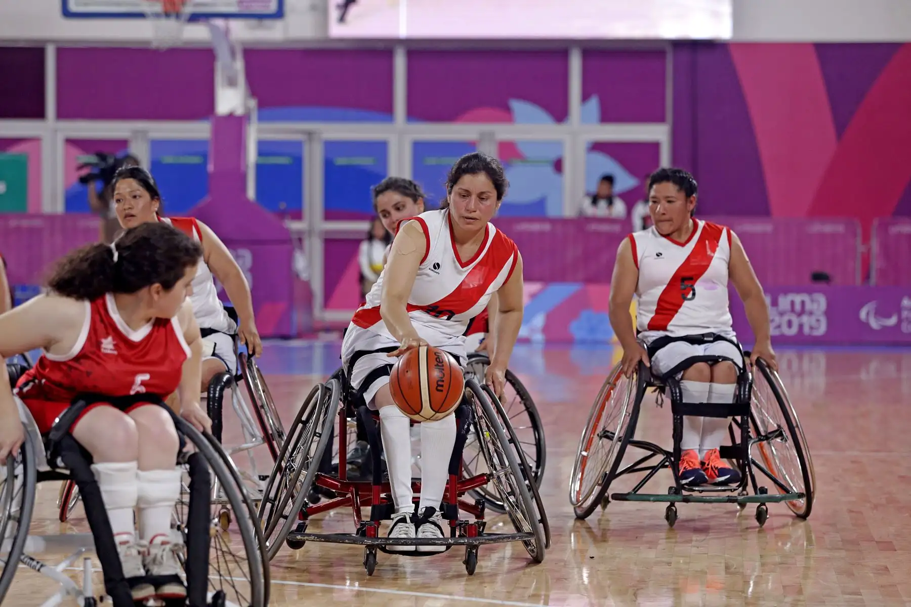 Perú luchó hasta el final contra Chile en Baloncesto de silla sentado femenino. Foto: ANDINA/ Lima 2019