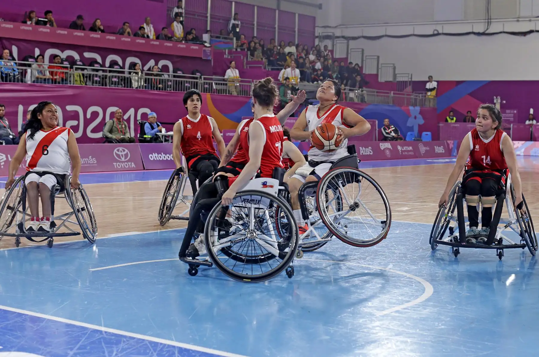 Perú luchó hasta el final contra Chile en Baloncesto de silla sentado femenino. Foto: ANDINA/ Lima 2019