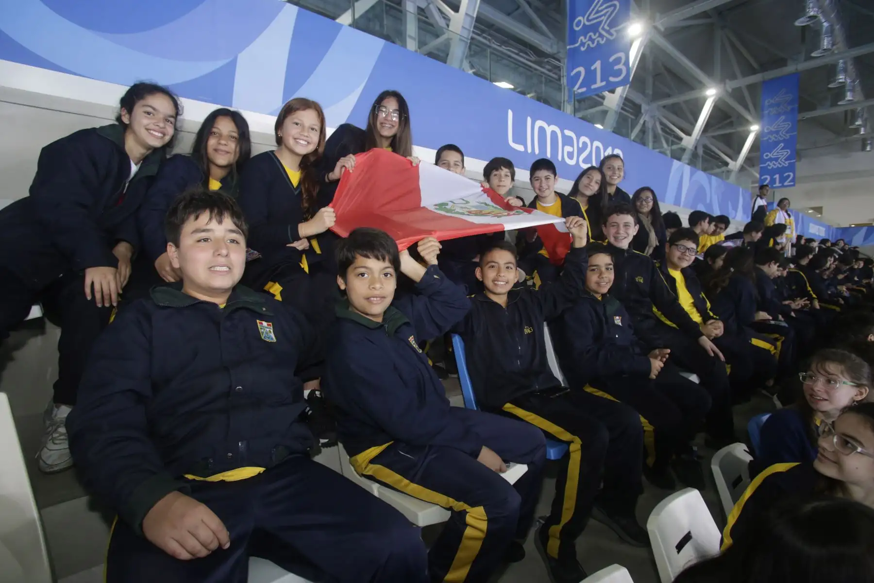 Dunia Felices clasificó en Natación de los Parapanamericanos con asistencia de diferentes colegios de Lima. Foto: ANDINA/ Lima 2019