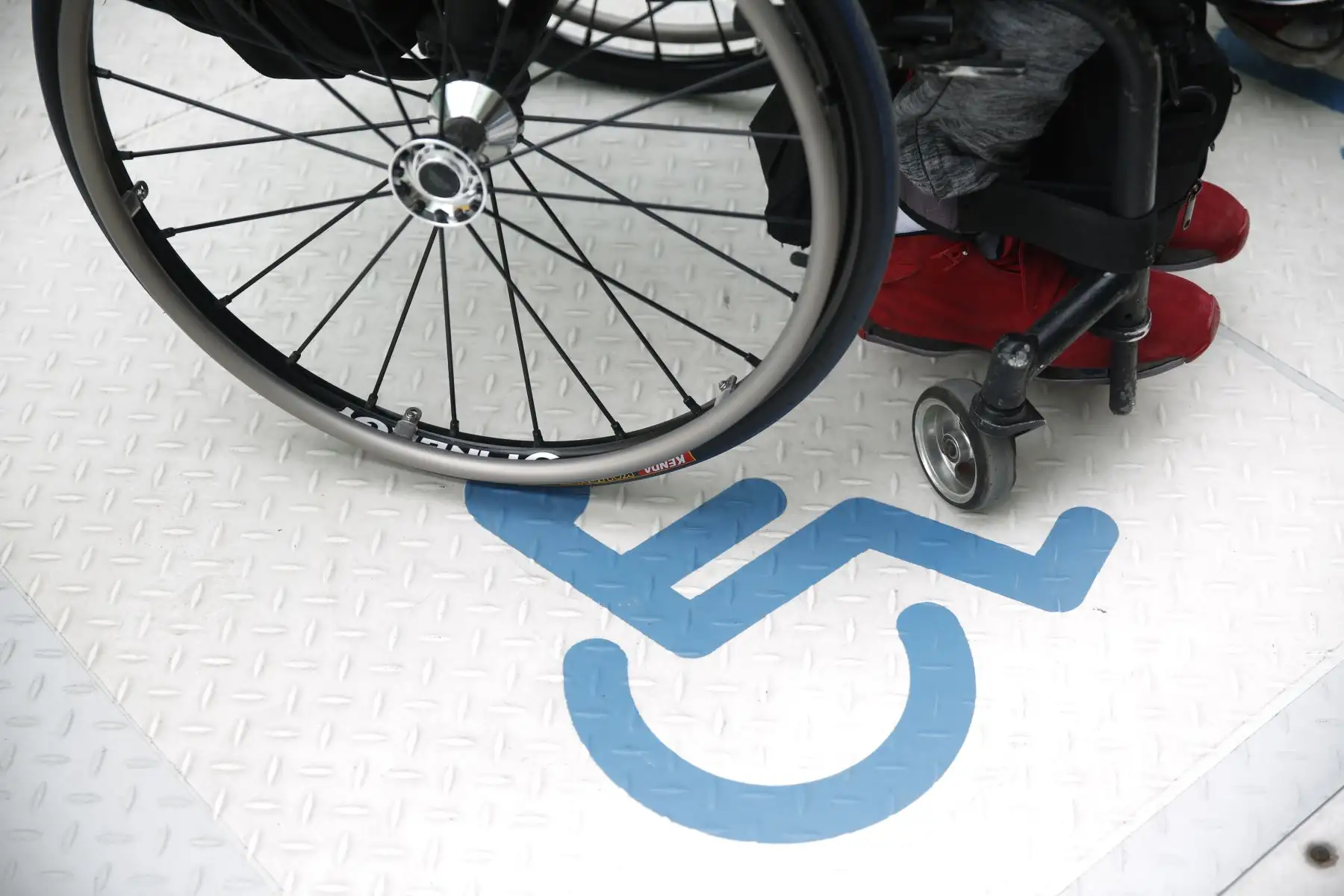 Videna cuenta con total accesibilidad para personas con discapacidad. Recinto deportivo brinda facilidades como rampas, señalización en sistema Braille, pisos podotáctiles entre otras. Foto: ANDINA/Renato Pajuelo
