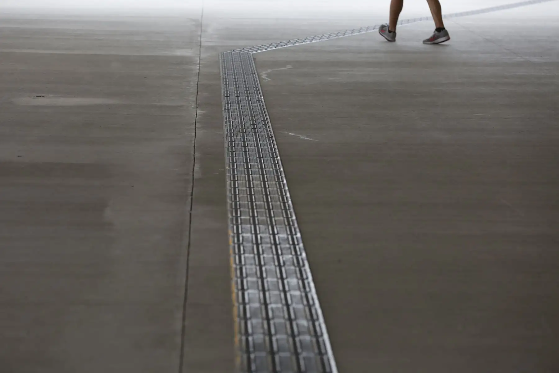 Videna cuenta con total accesibilidad para personas con discapacidad. Recinto deportivo brinda facilidades como rampas, señalización en sistema Braille, pisos podotáctiles entre otras. Foto: ANDINA/Renato Pajuelo