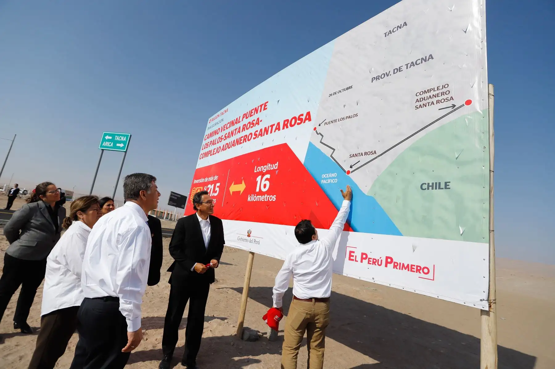 Presidente Vizcarra inaugura camino vecinal Puente Los Palos-Santa Rosa-Complejo Aduanero Santa Rosa. Foto: ANDINA/Prensa Presidencia