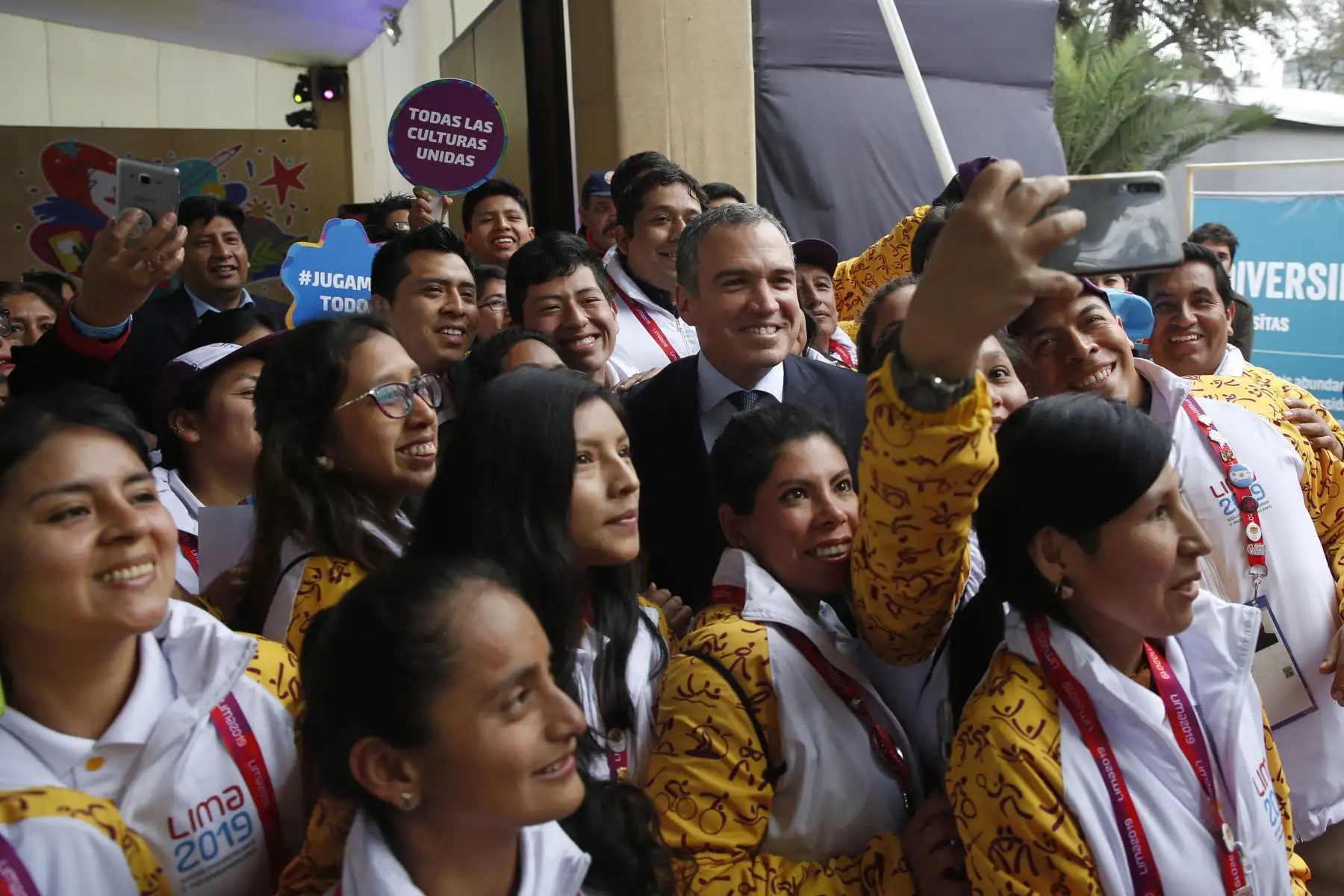 Primer ministro, Salvador del Solar participa en diálogo con escolares y de actividades del Culturaymi. Foto: ANDINA/Renato Pajuelo
