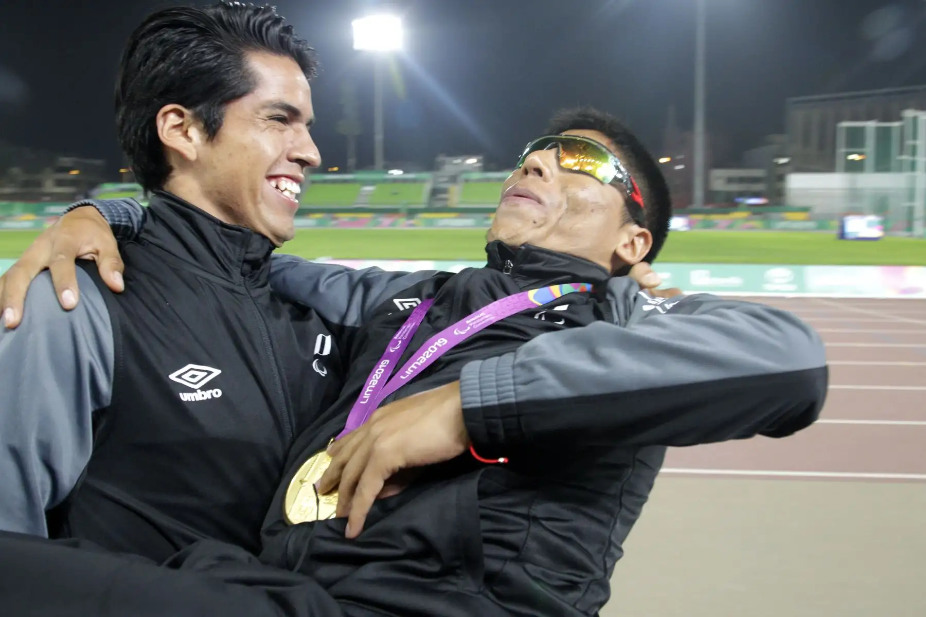 Rosbil Guillén gana primera Medalla de Oro para el Perú en los 1,500 metros planos T11, en el estadio atlético de la Villa Deportiva Nacional.Foto: ANDINA/ Lima 2019