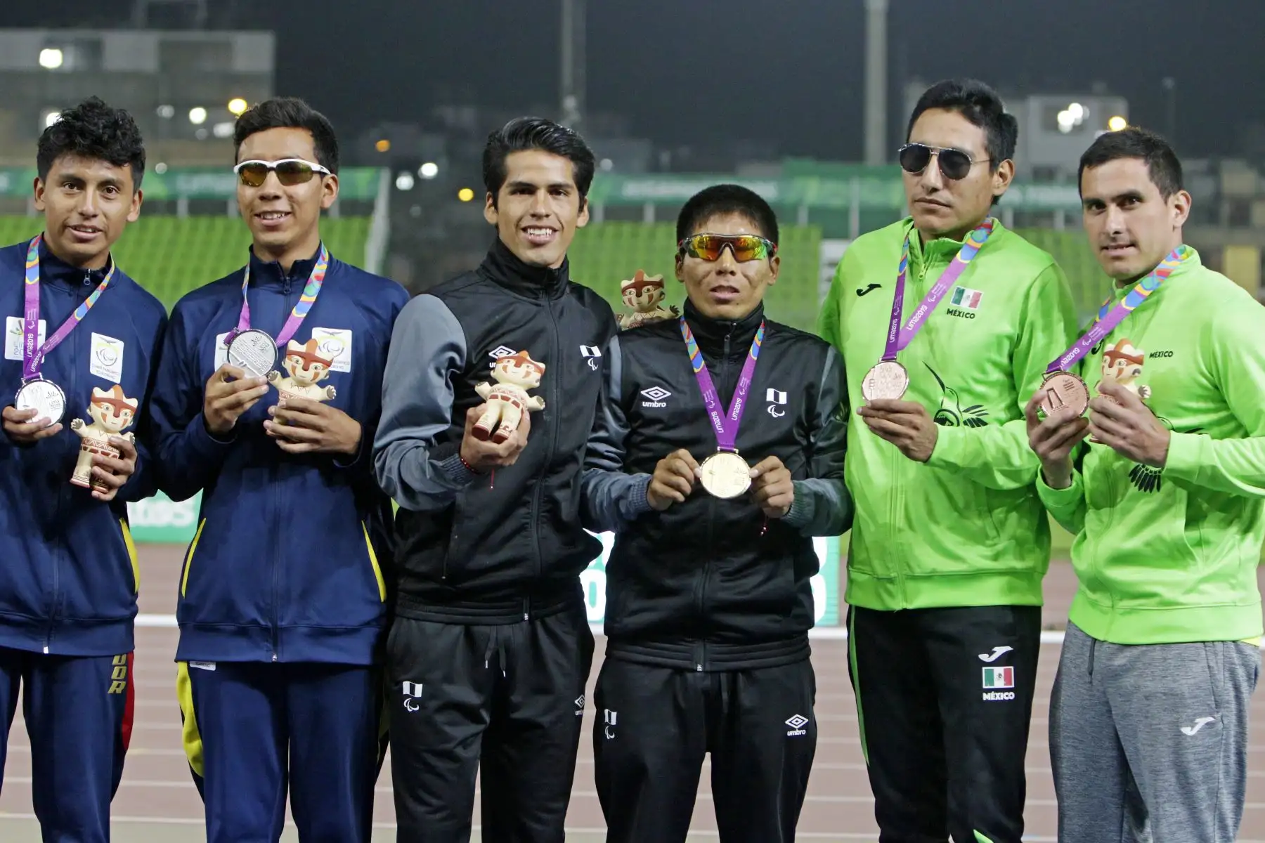 Rosbil Guillén gana primera Medalla de Oro para el Perú en los 1,500 metros planos T11, en el estadio atlético de la Villa Deportiva Nacional.Foto: ANDINA/ Lima 2019