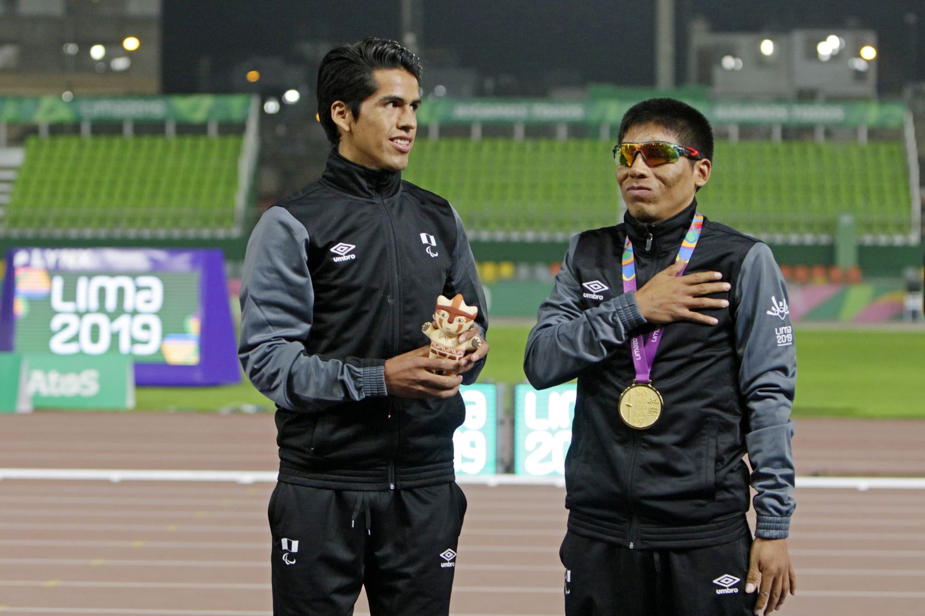 Rosbil Guillén gana primera Medalla de Oro para el Perú en los 1,500 metros planos T11, en el estadio atlético de la Villa Deportiva Nacional.Foto: ANDINA/ Lima 2019